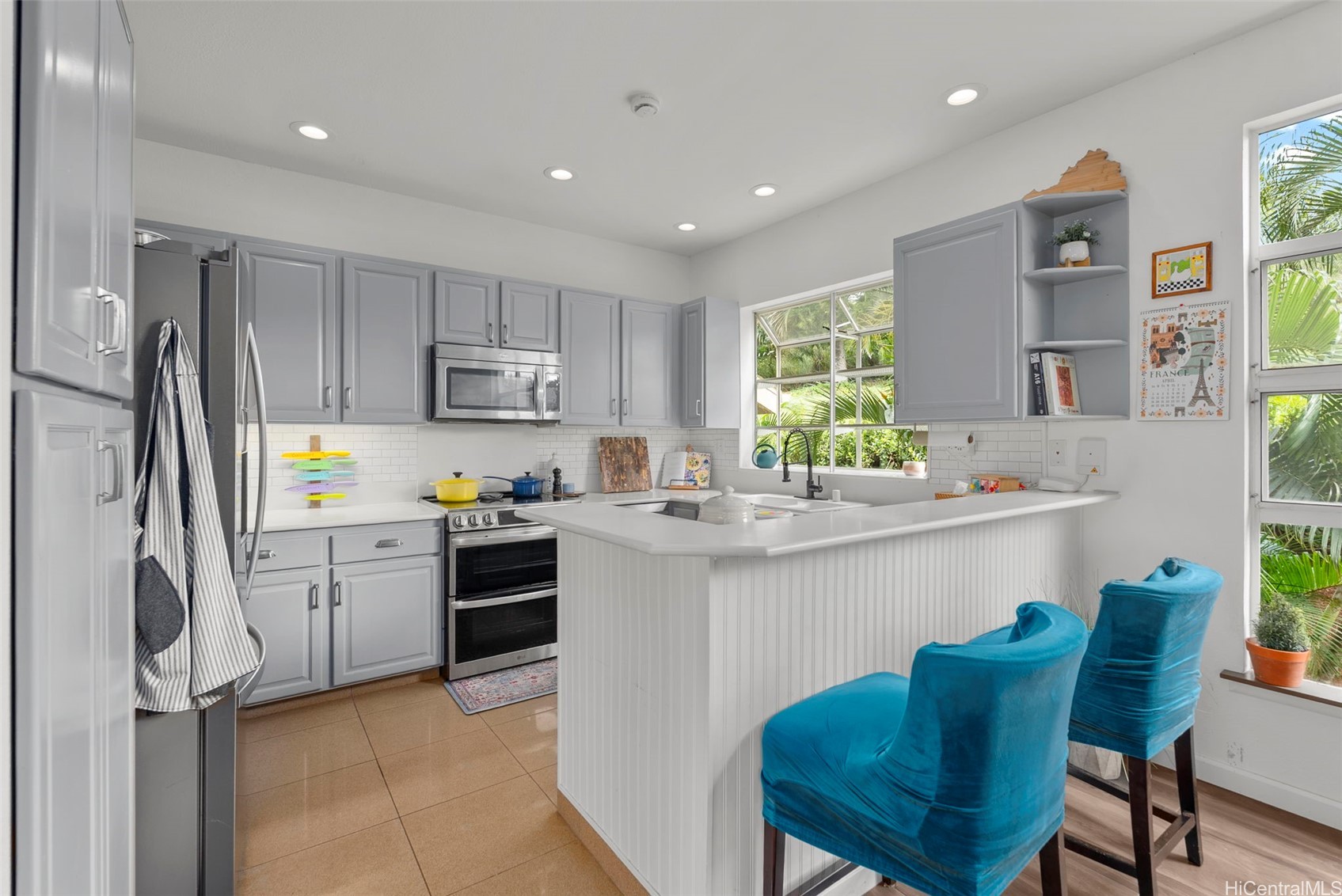 1380 Moanalualani Place 6D