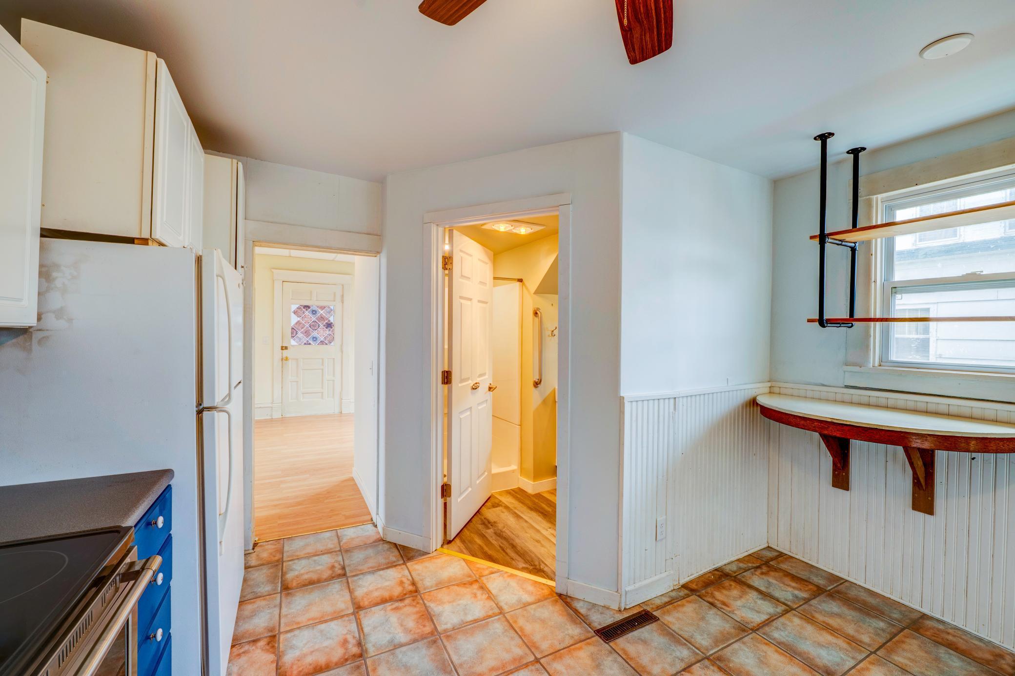 103 Red Lake Avenue SW