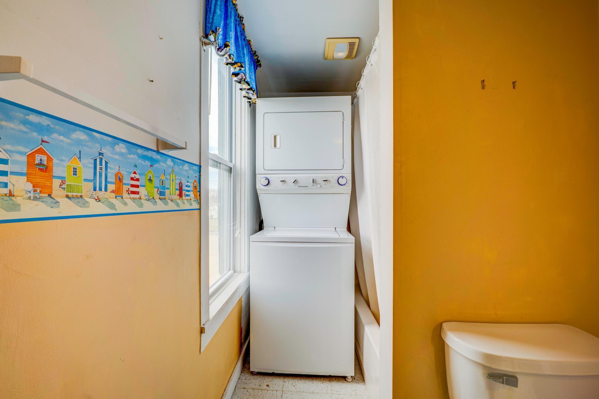 103 Red Lake Avenue SW