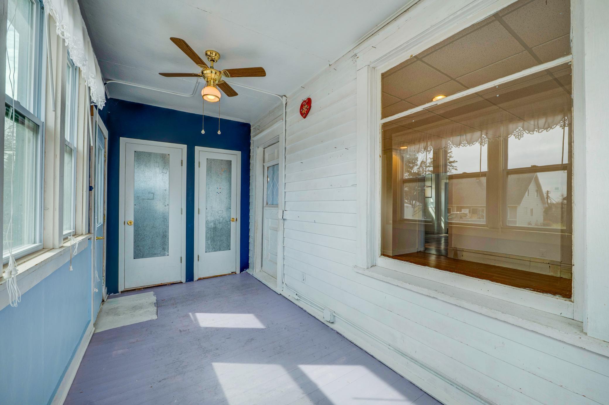 103 Red Lake Avenue SW