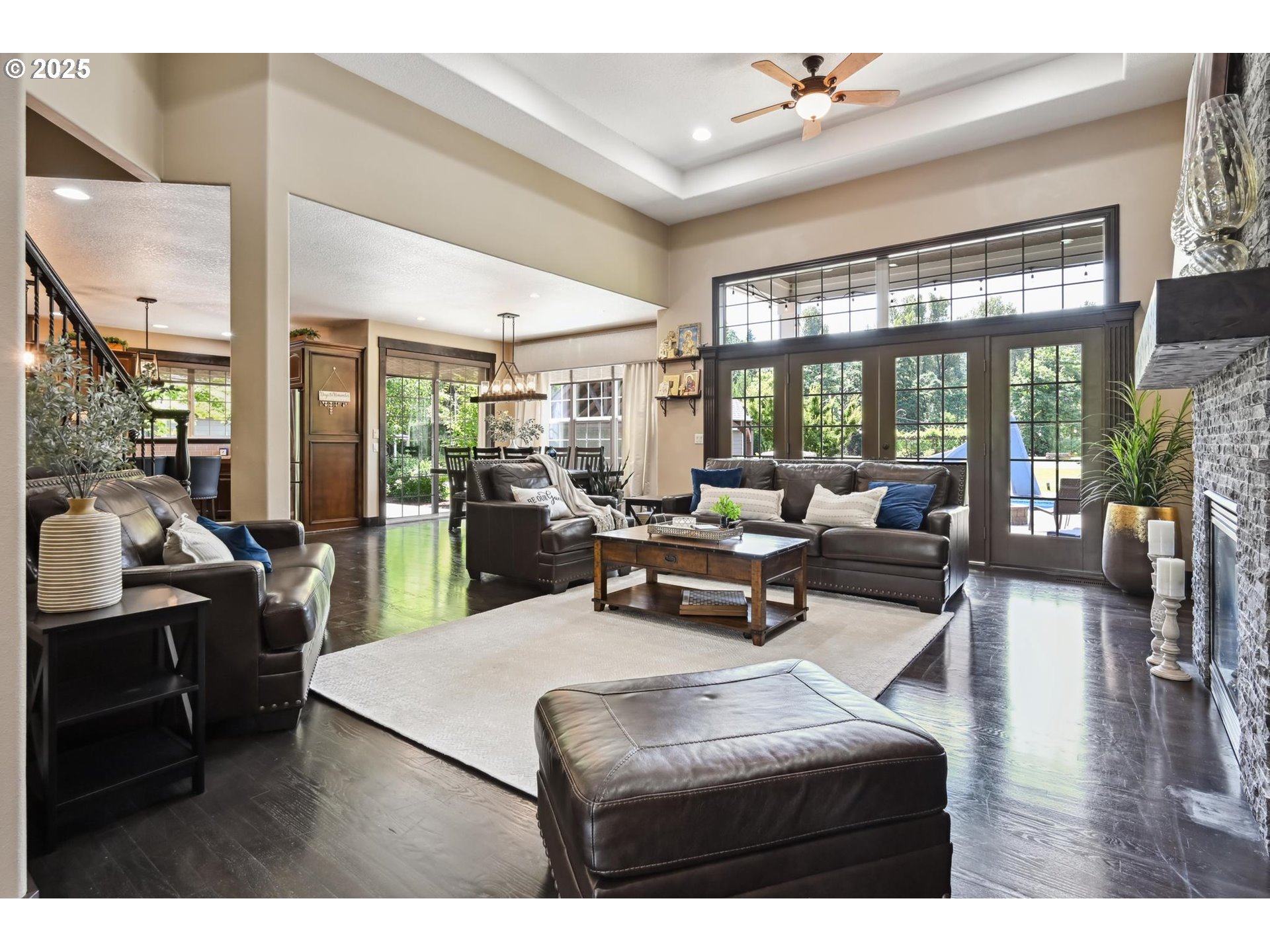 16324 PLEASANT VALLEY DR NE