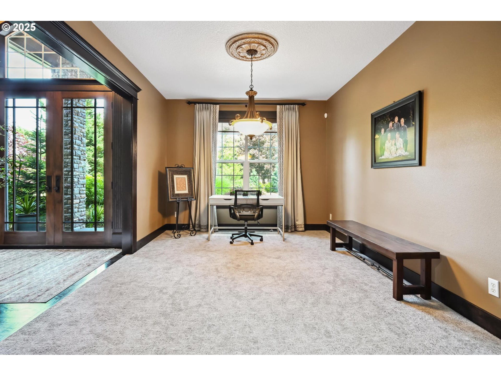 16324 PLEASANT VALLEY DR NE