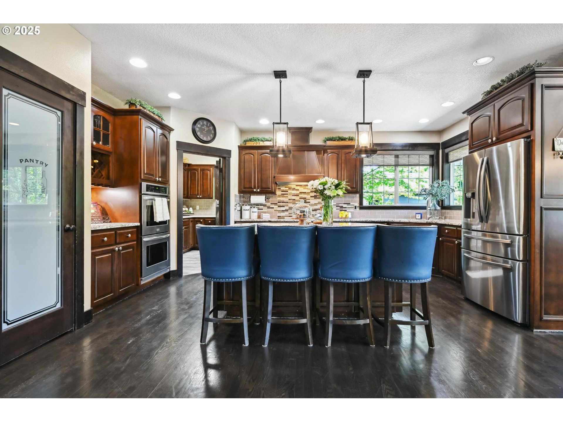 16324 PLEASANT VALLEY DR NE