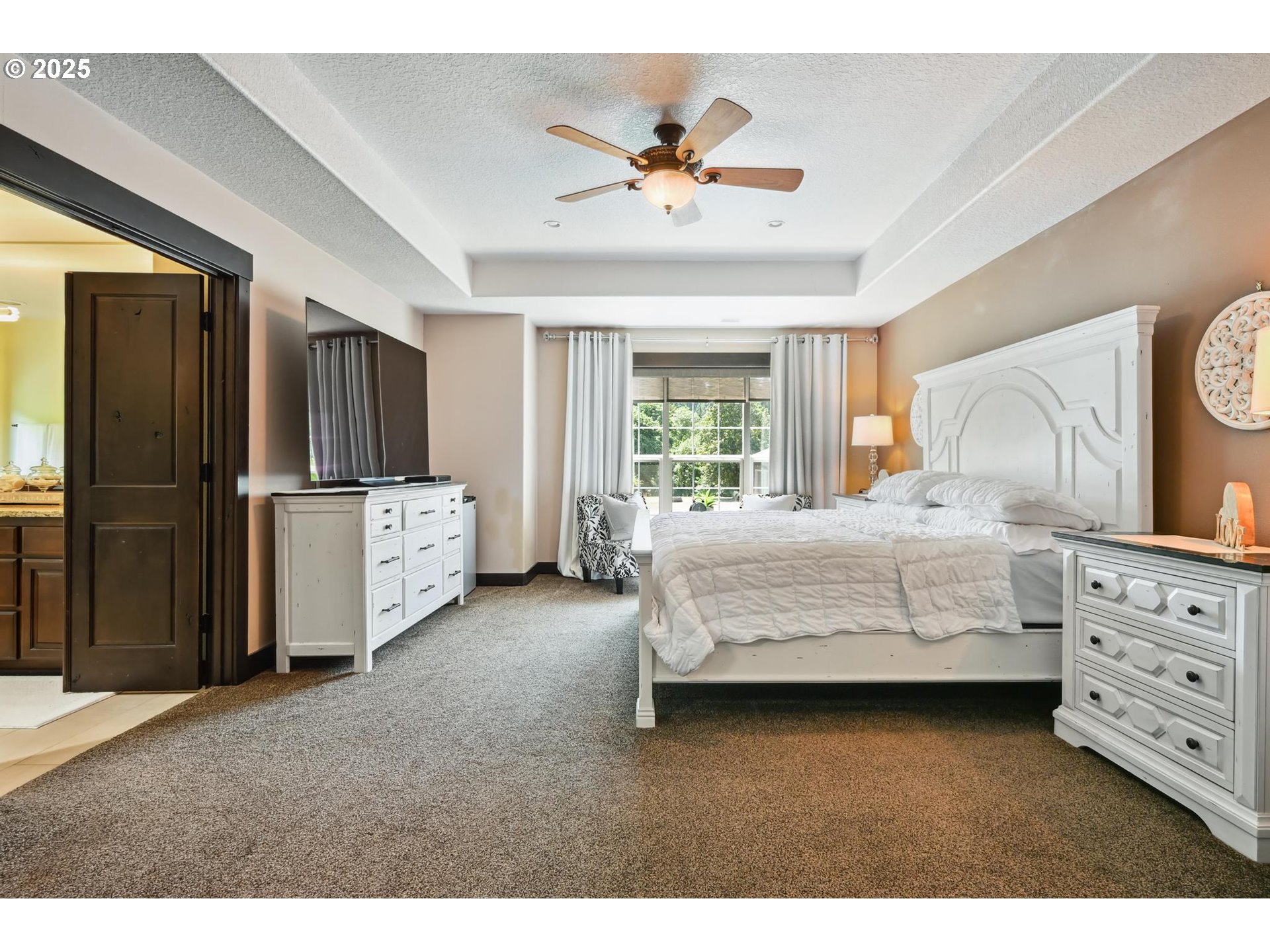 16324 PLEASANT VALLEY DR NE