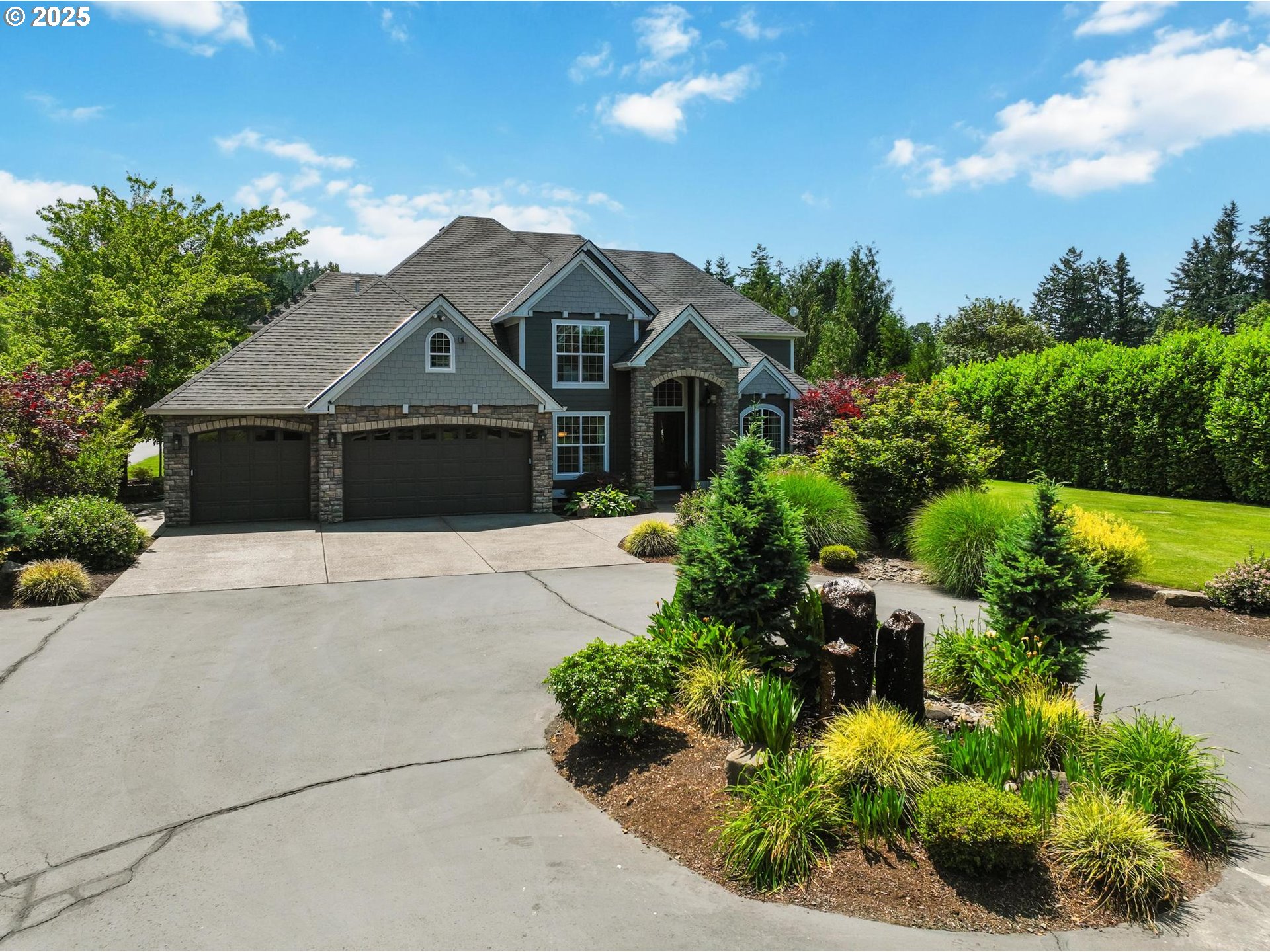 16324 PLEASANT VALLEY DR NE