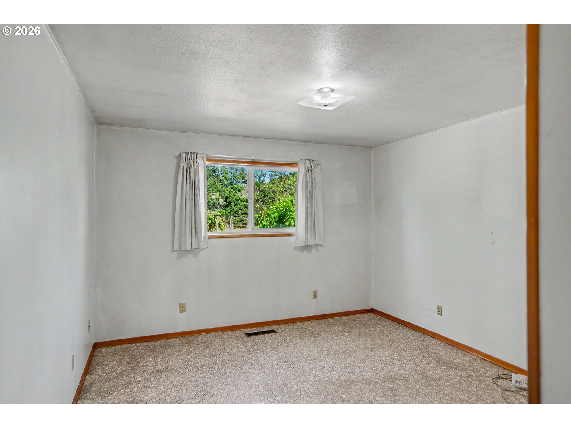 15914 S ABIQUA RD NE