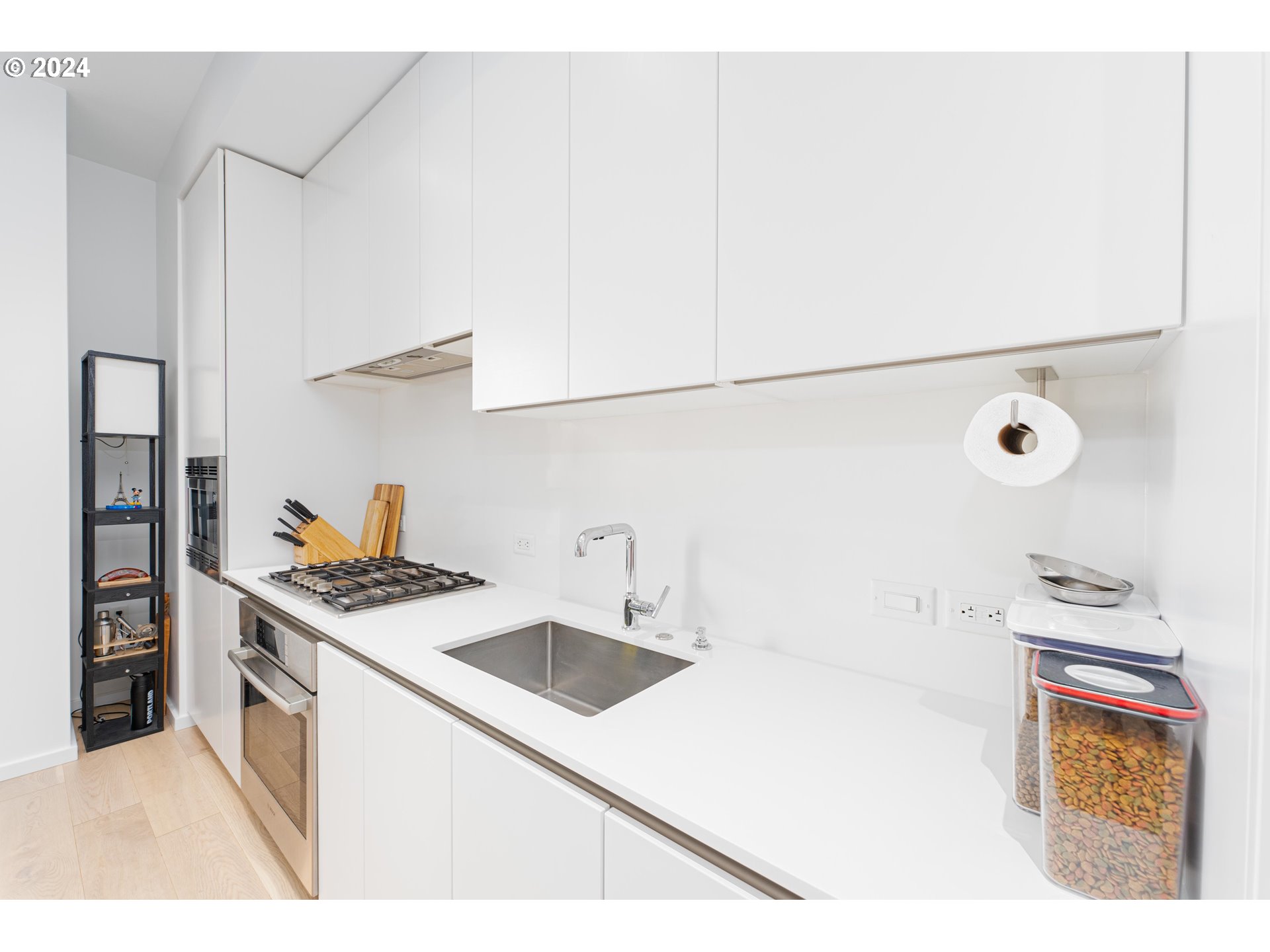 1150 NW QUIMBY ST 310