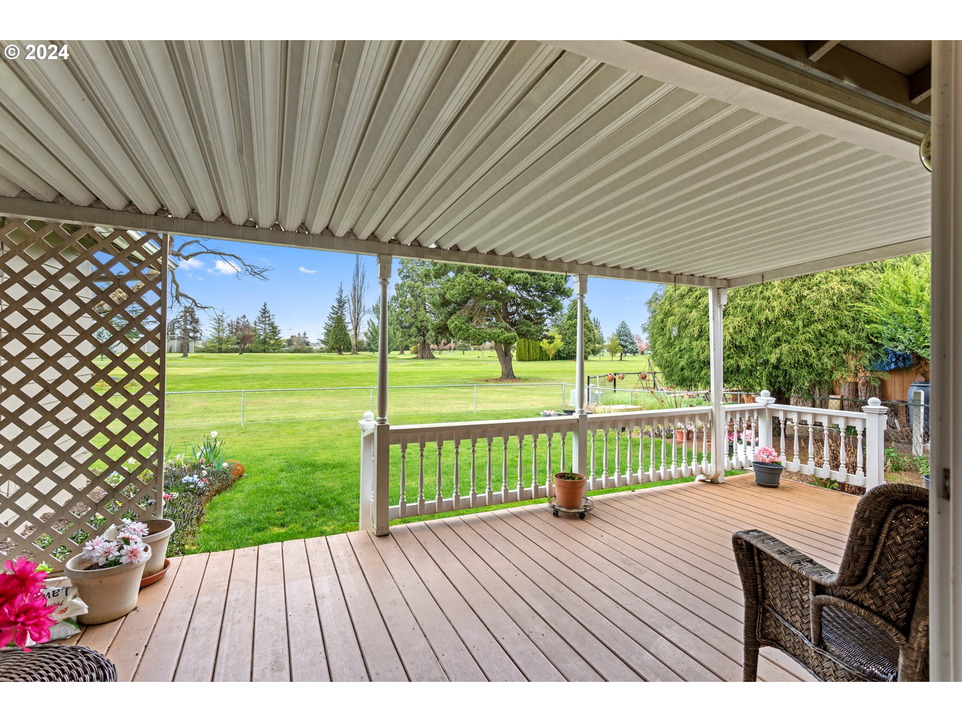 2189 COUNTRY CLUB TER