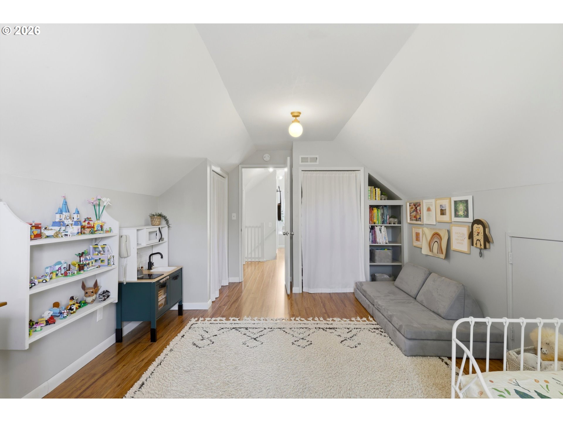 4432 NE OREGON ST