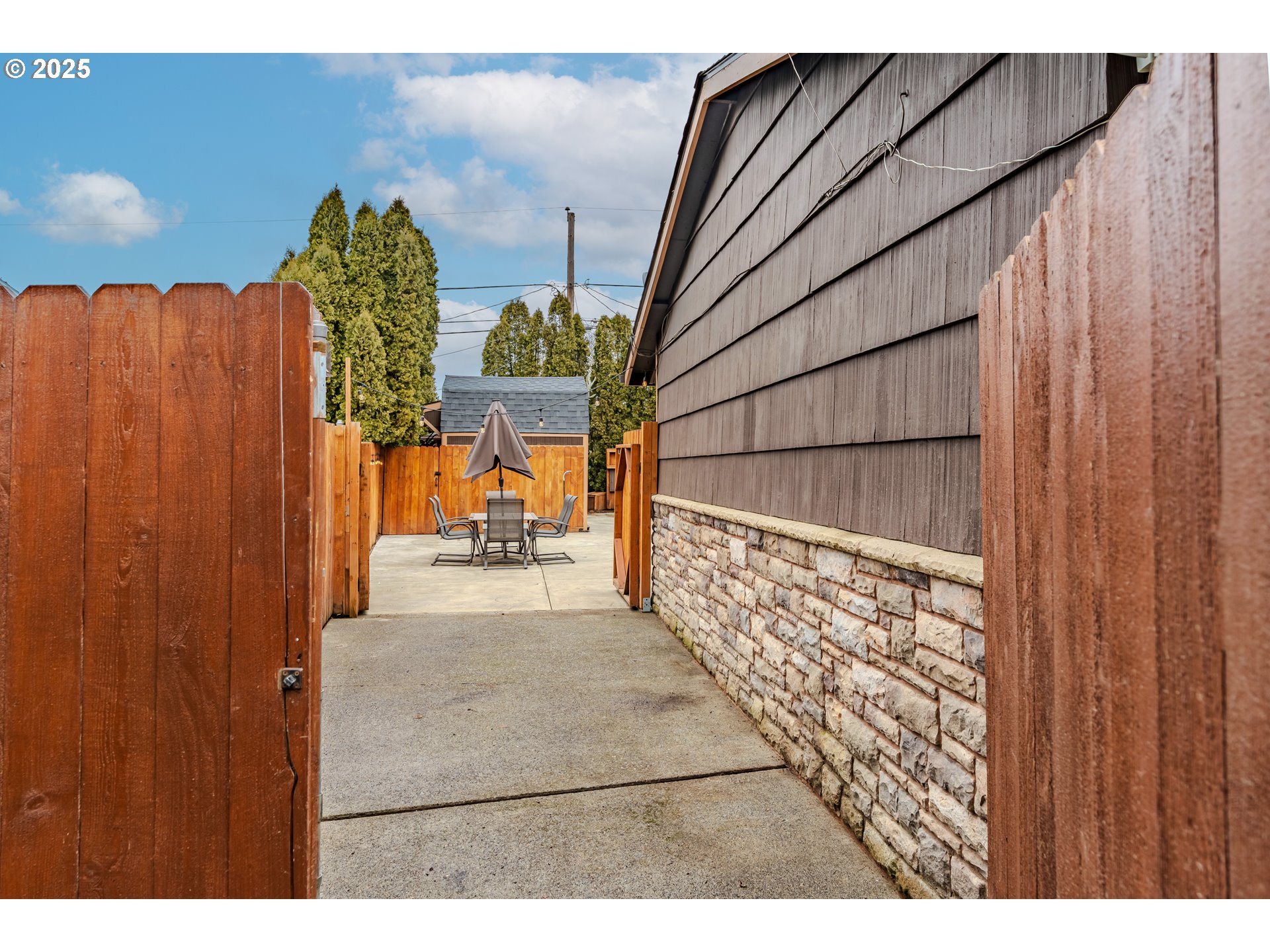 15525 SE STEPHENS CT