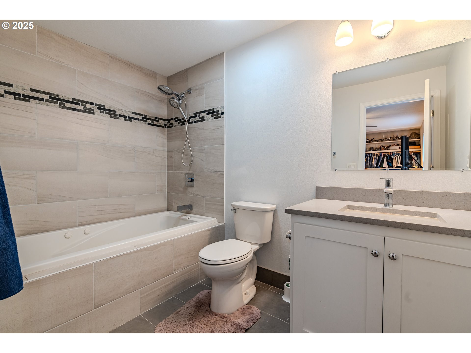 15525 SE STEPHENS CT