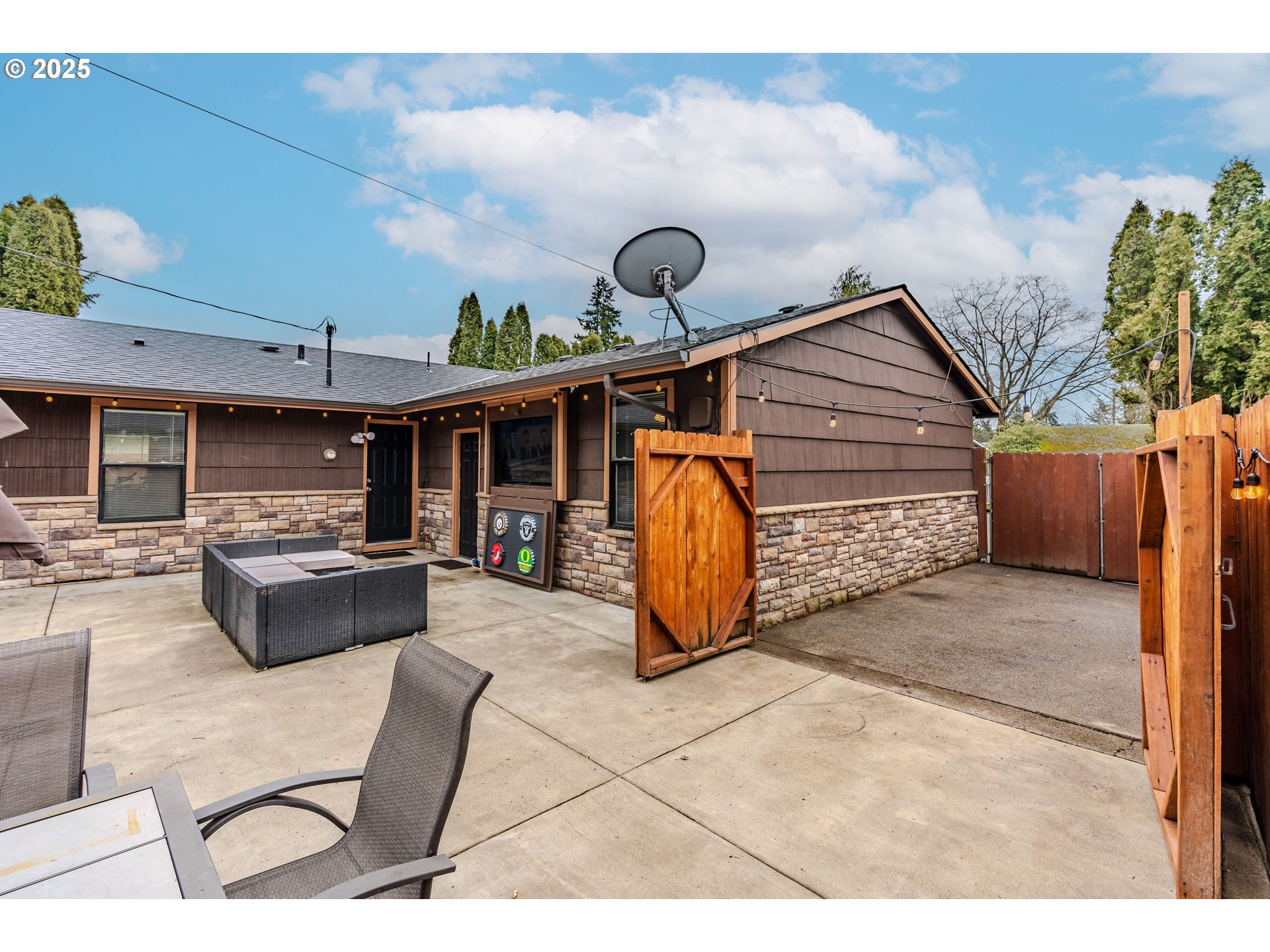 15525 SE STEPHENS CT