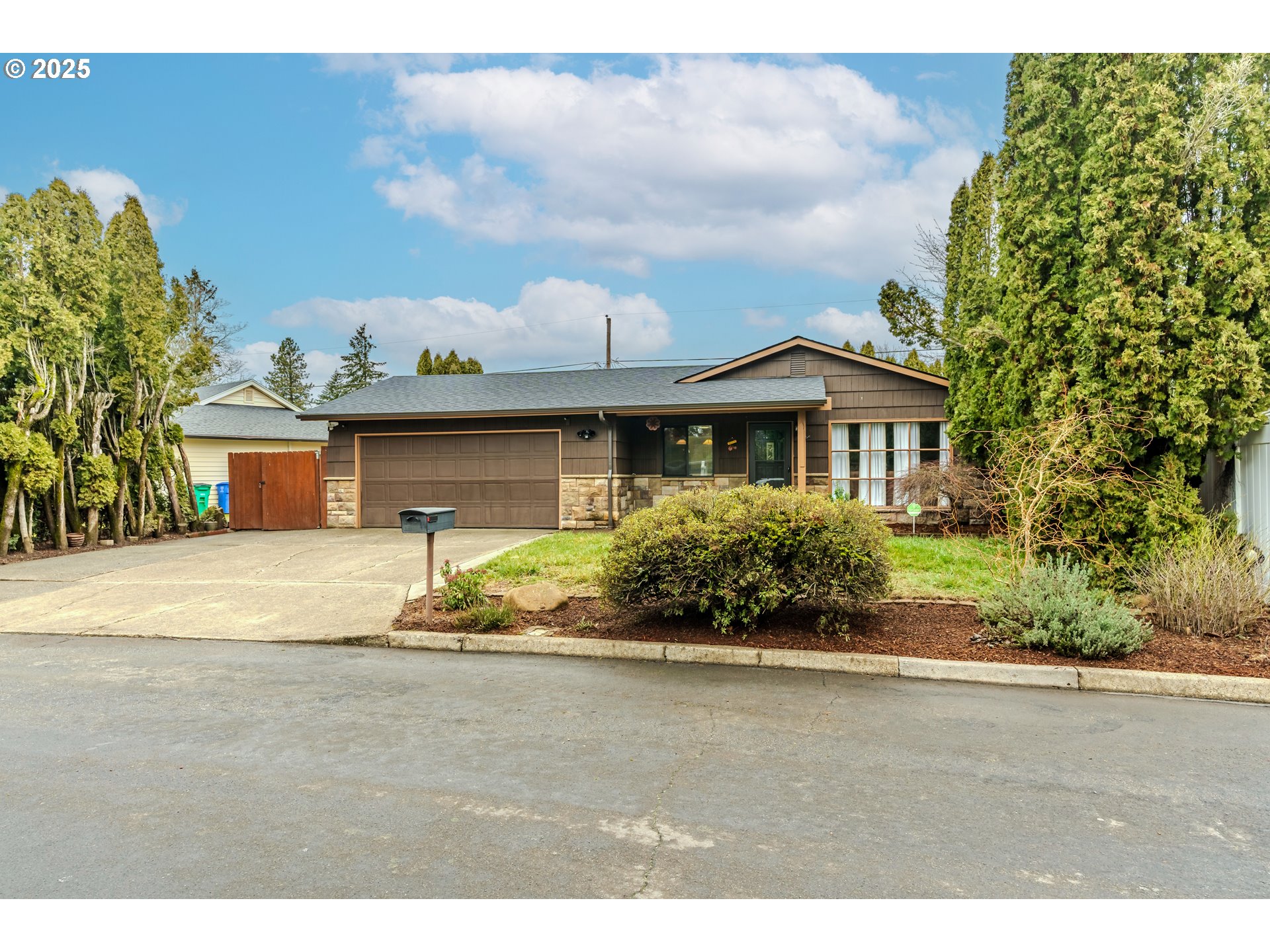 15525 SE STEPHENS CT