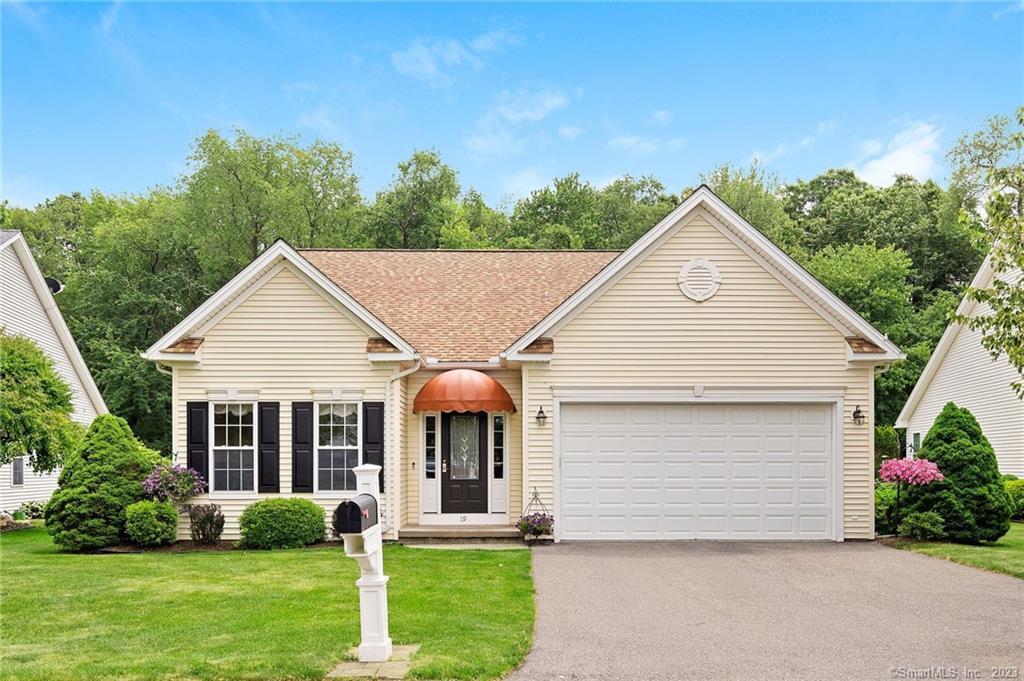 19 Grand Boulevard 19