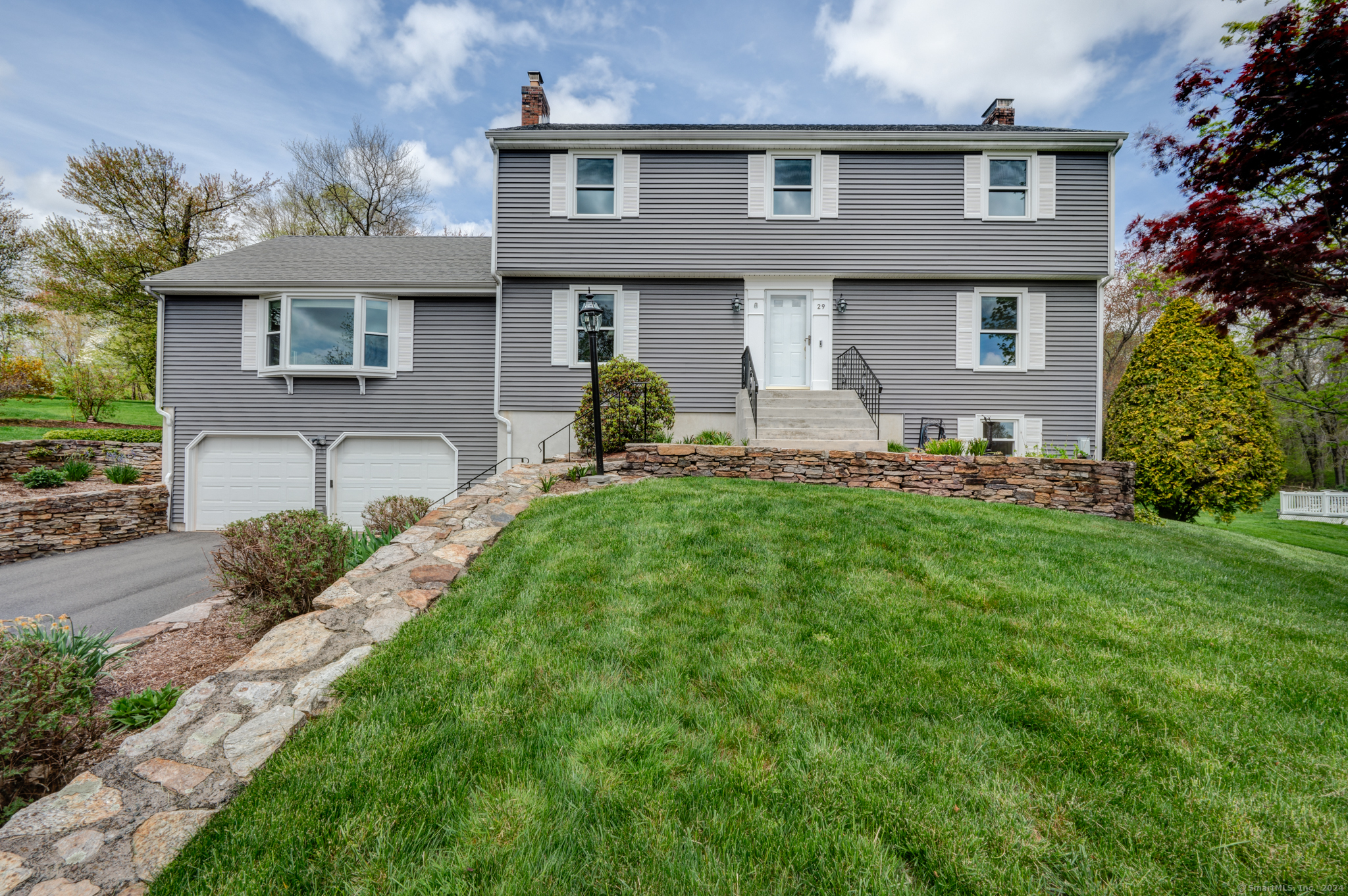 29 Ridgecrest Road