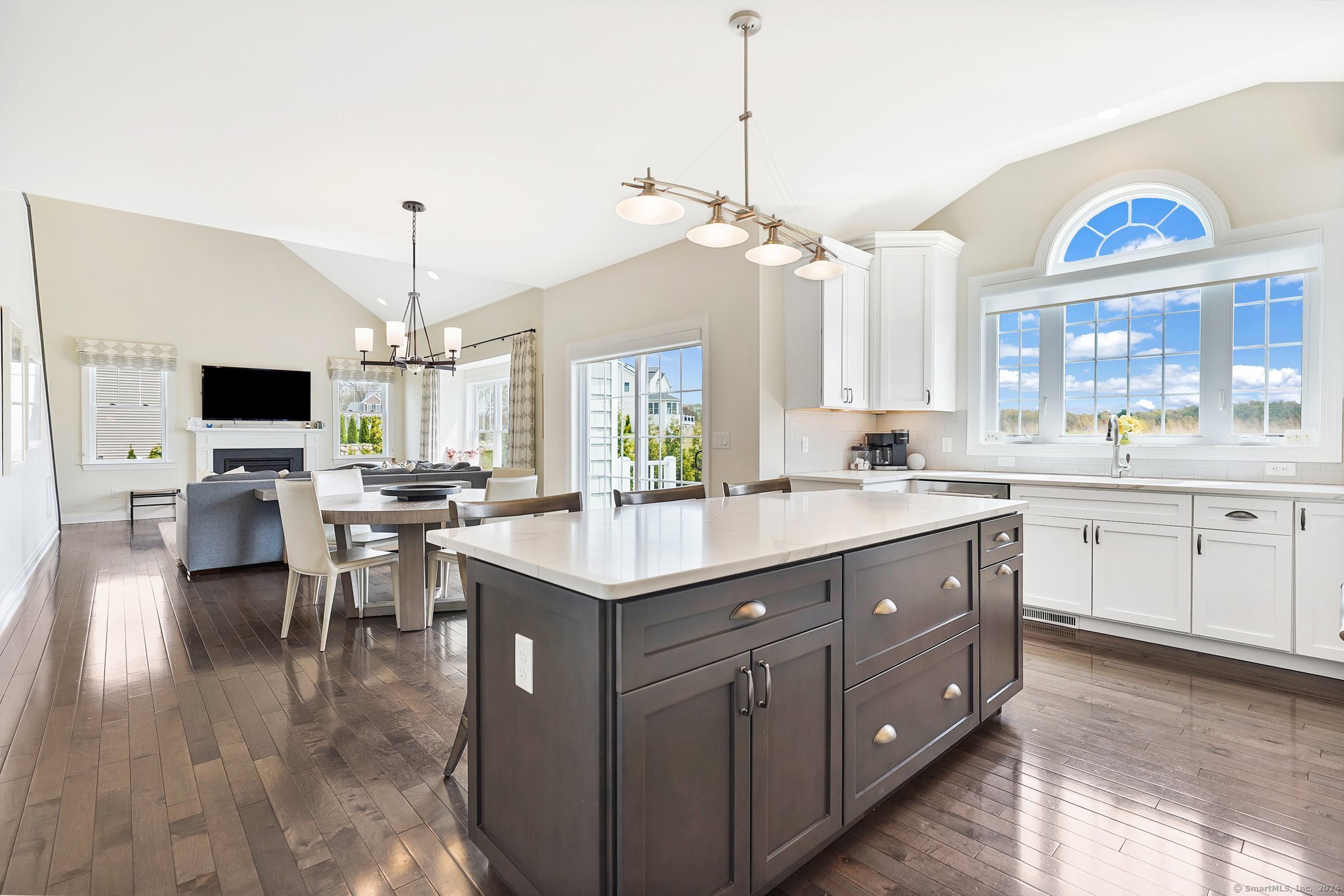 23 Longmeadow Drive