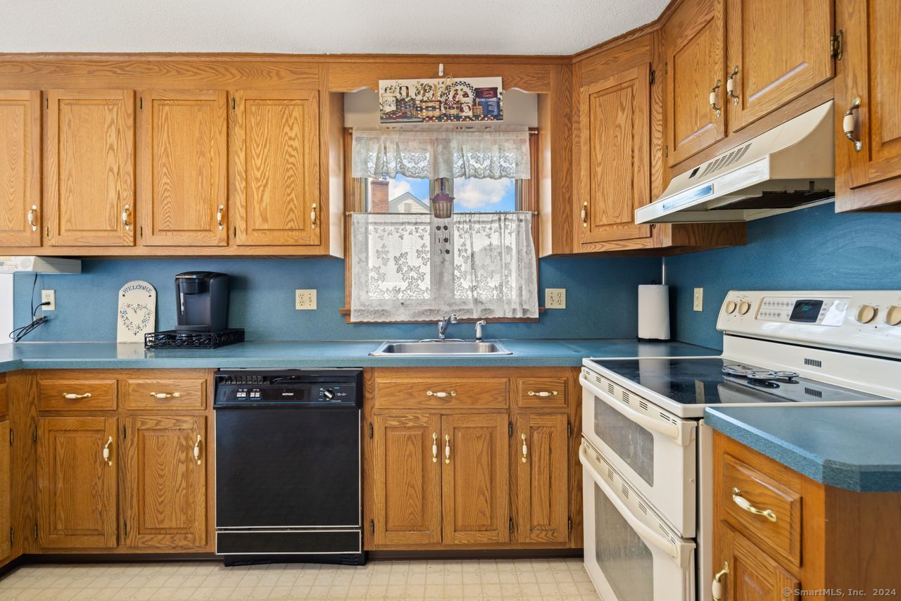 42 Rimfield Drive