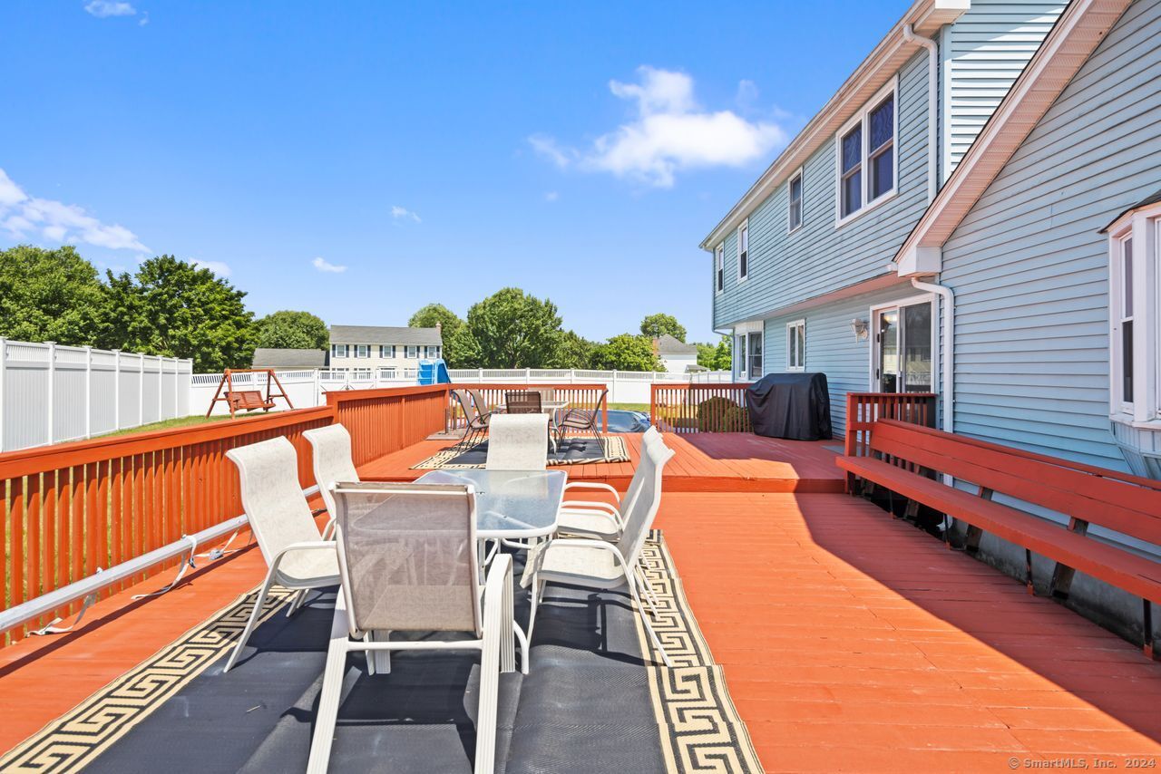 42 Rimfield Drive