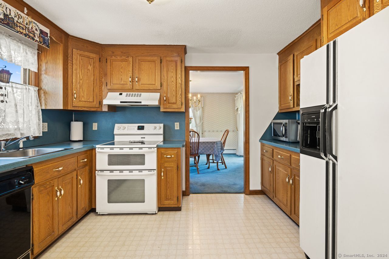 42 Rimfield Drive