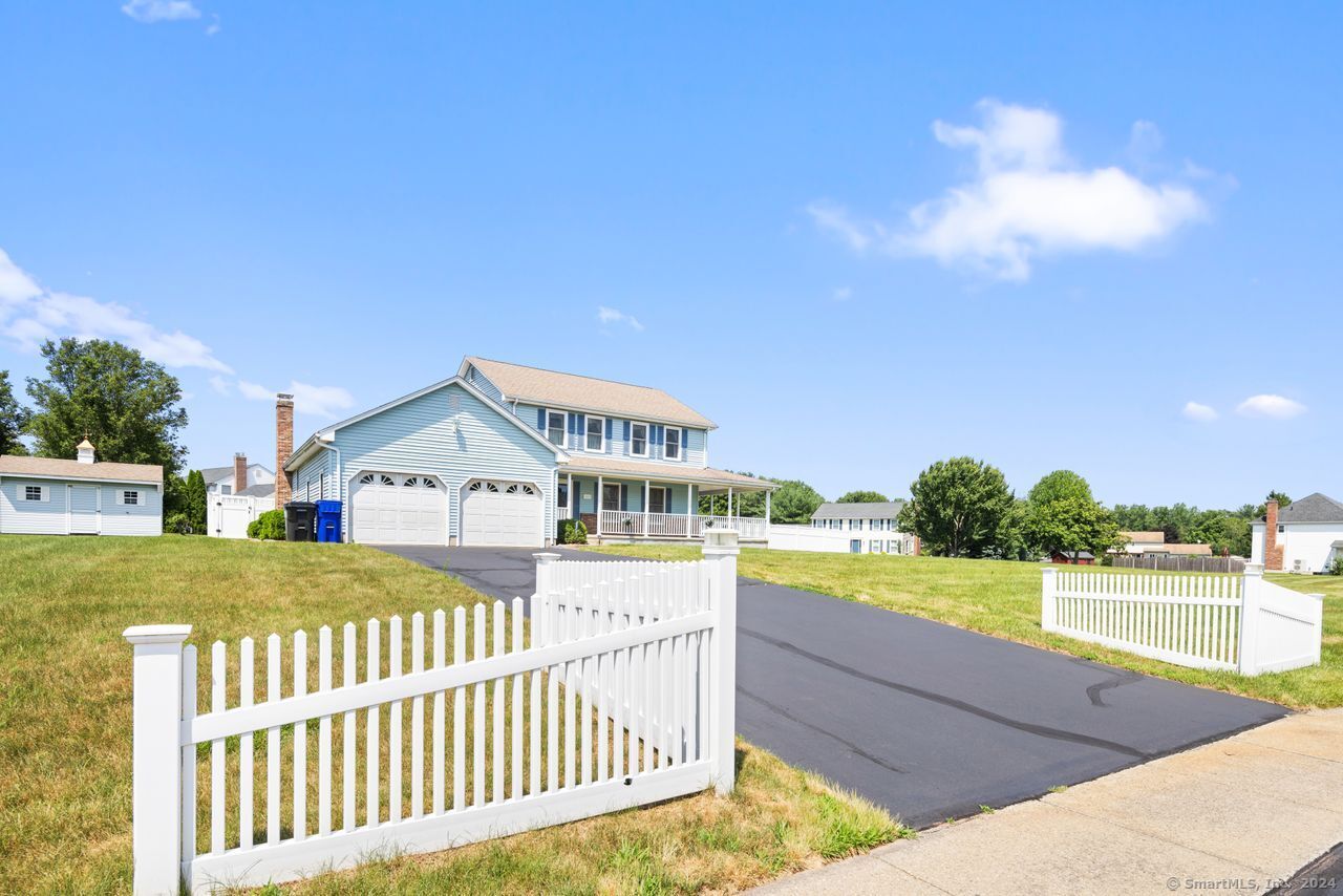 42 Rimfield Drive