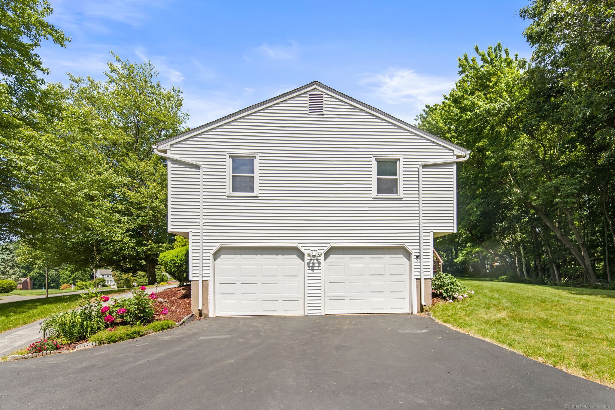 201 Norton Lane