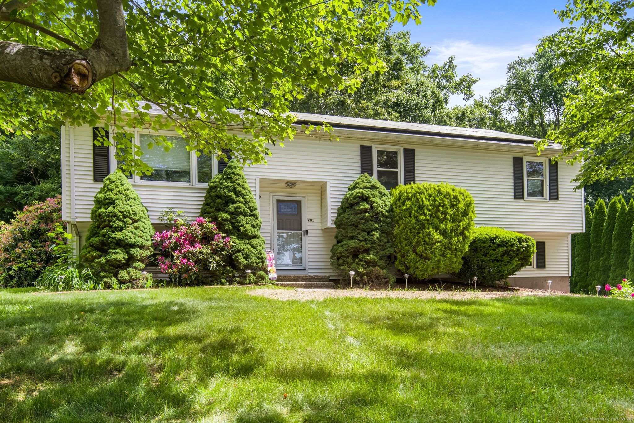 201 Norton Lane