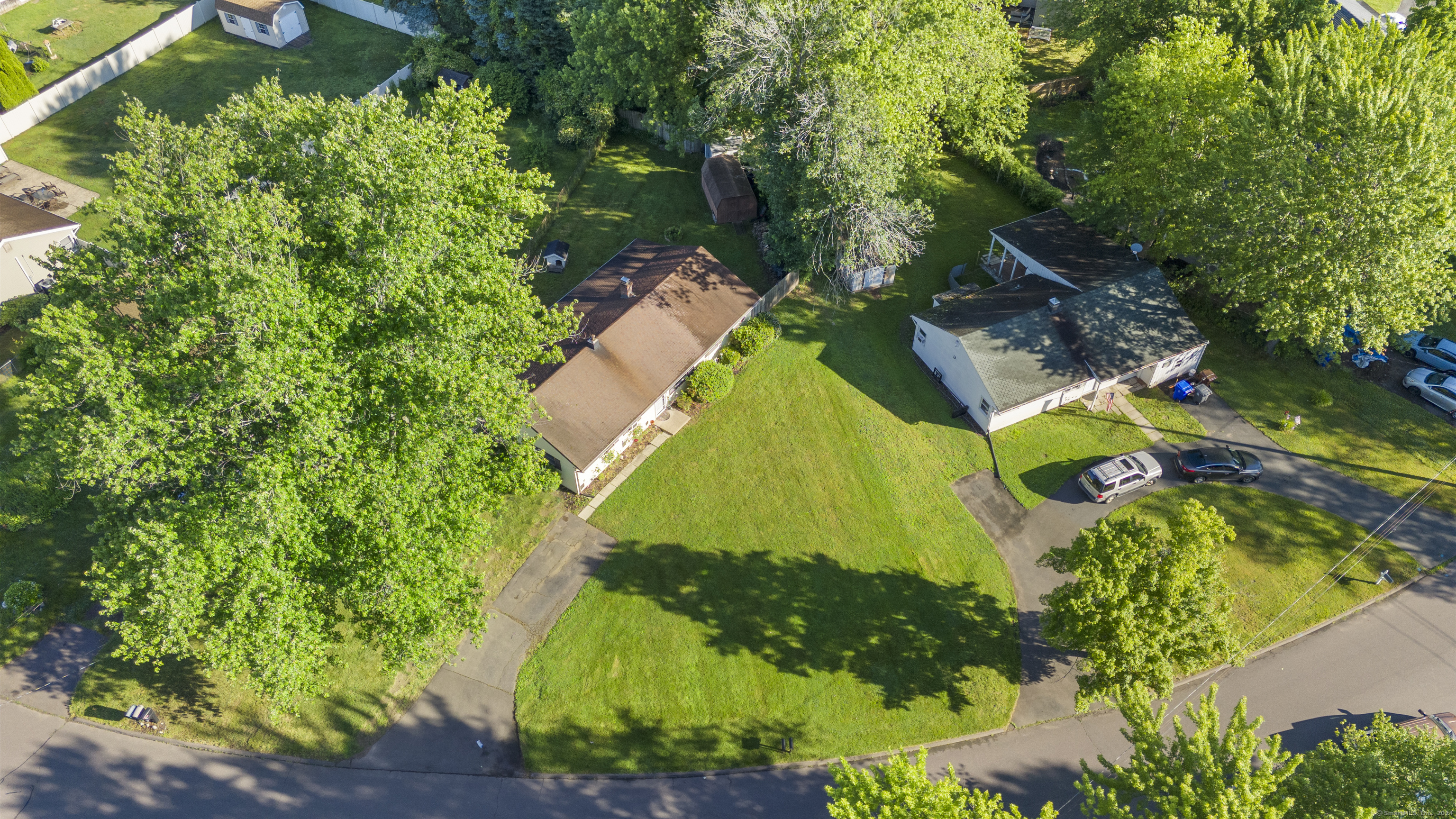 8 Weymouth Drive