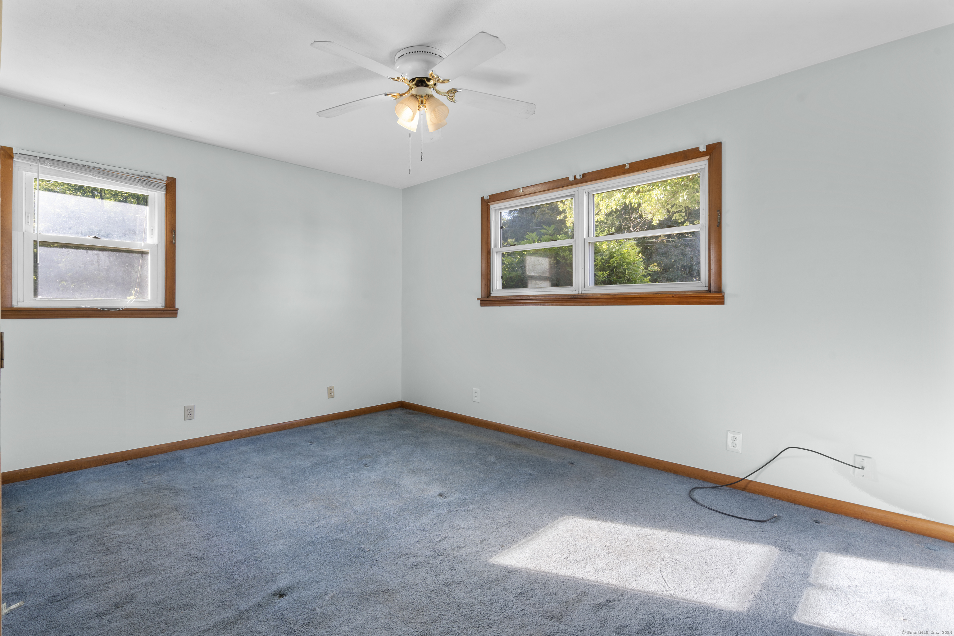 8 Weymouth Drive