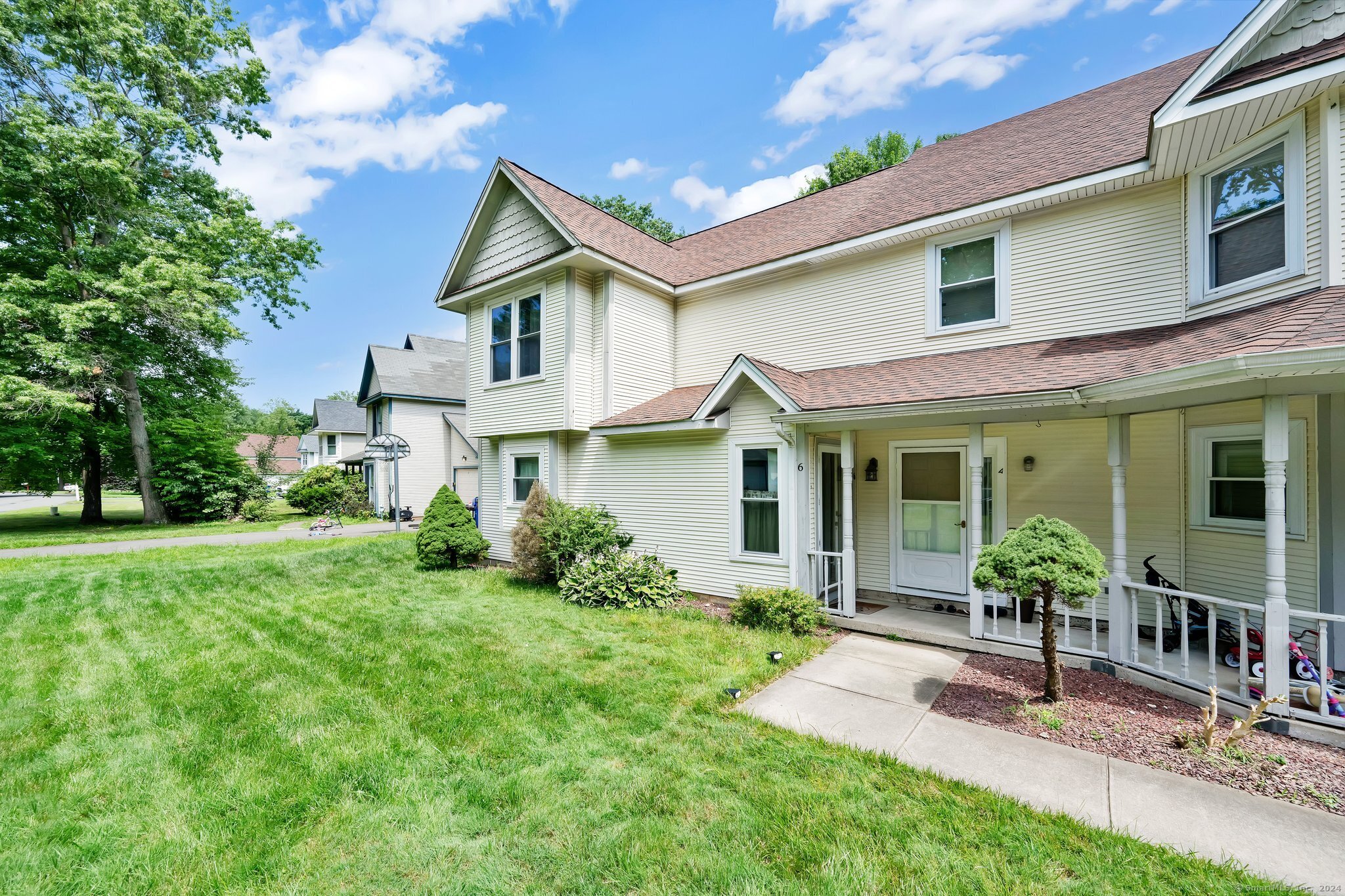 6 Arrowwood Circle 6