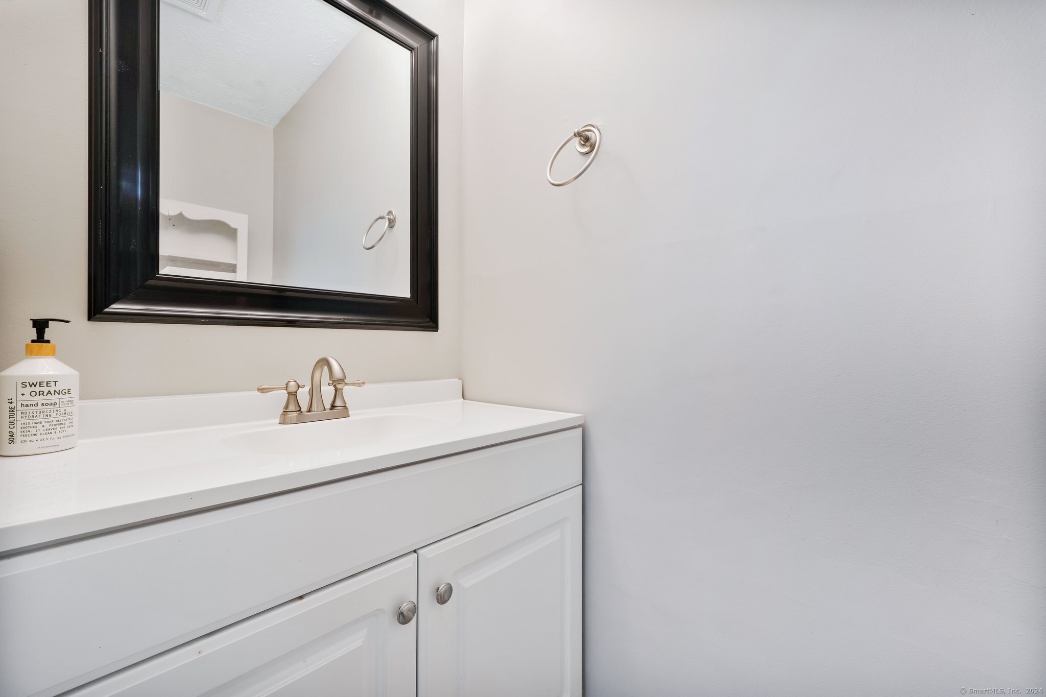 6 Arrowwood Circle 6