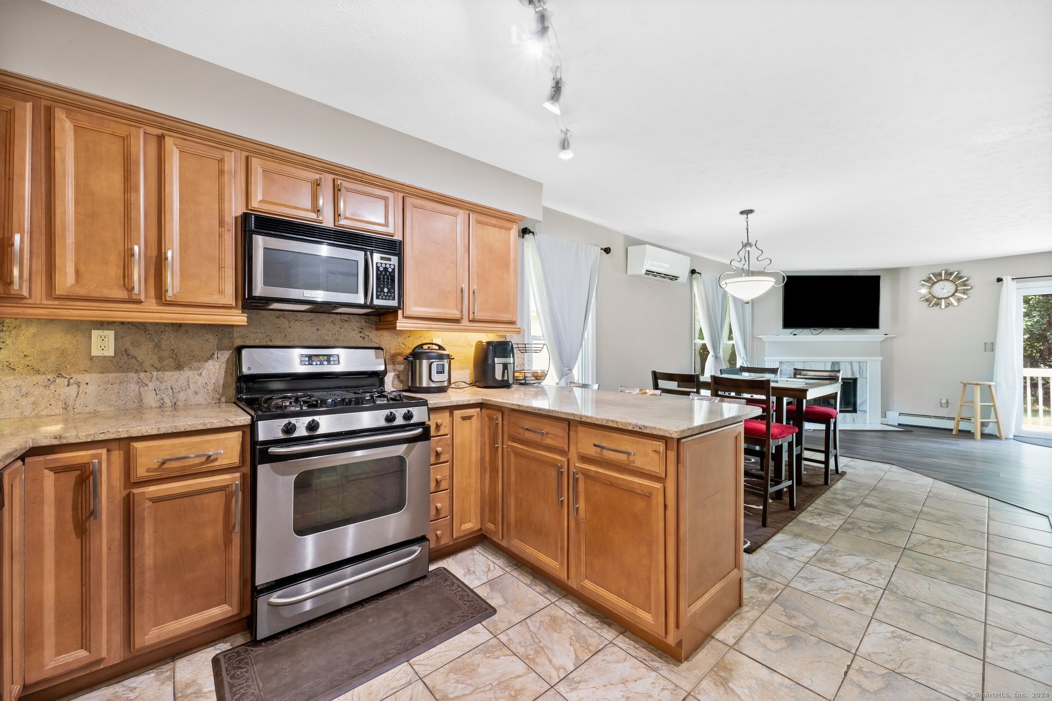 6 Arrowwood Circle 6