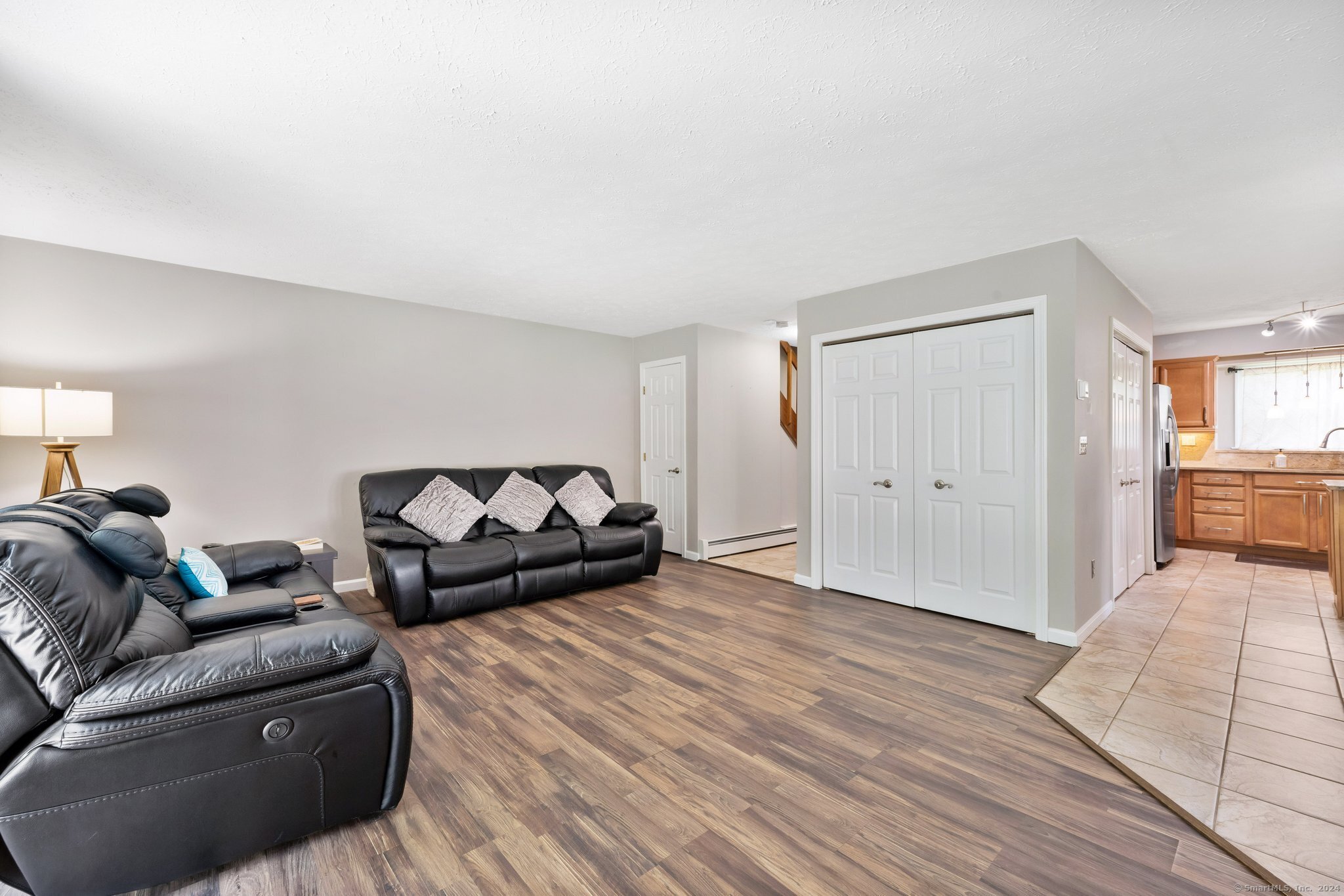 6 Arrowwood Circle 6