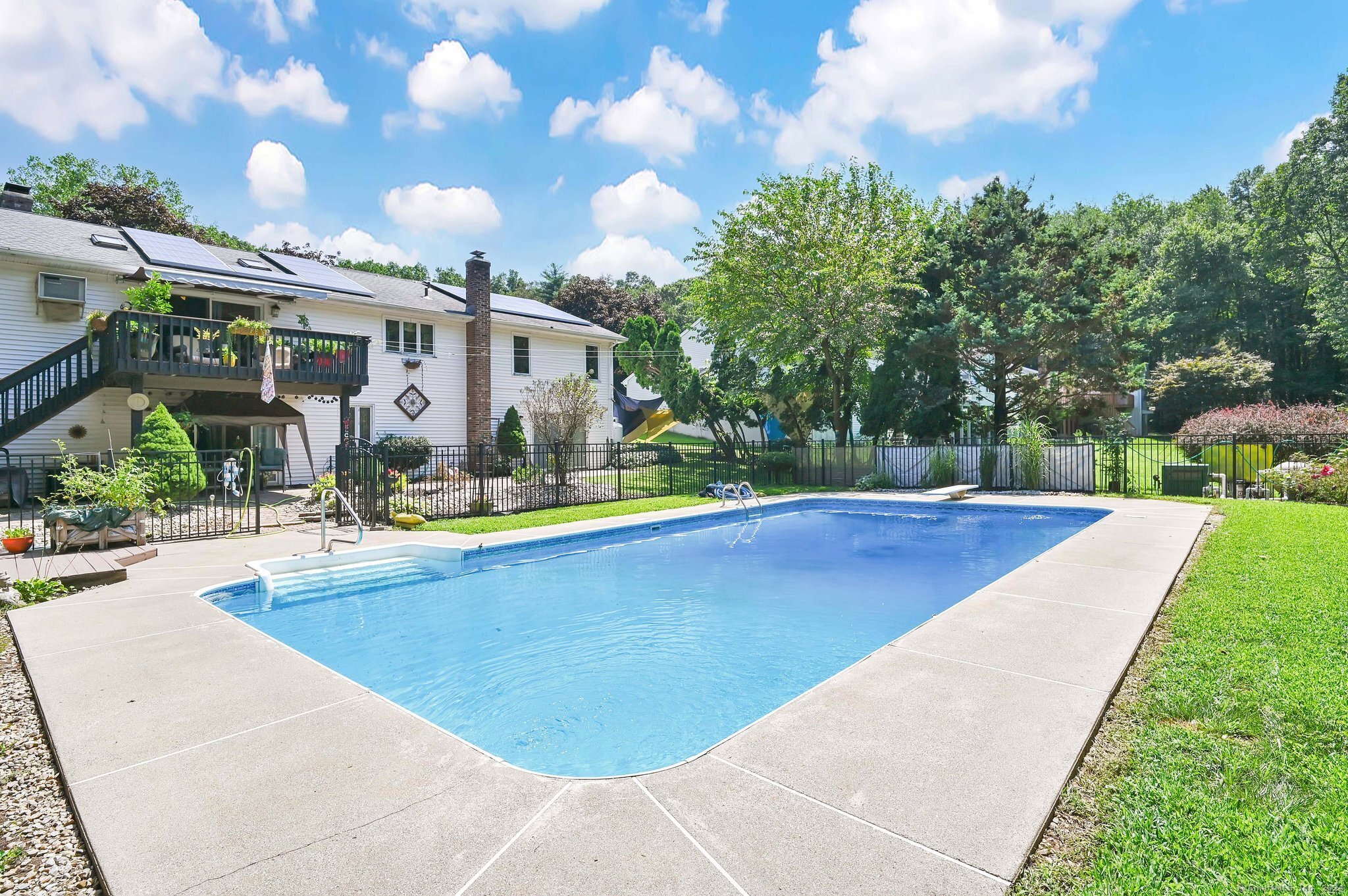 111 Sherwood Drive