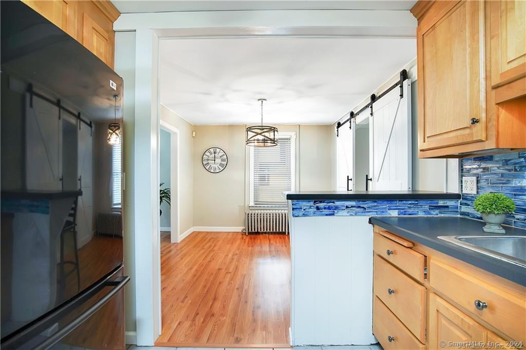 69 Linwood Avenue