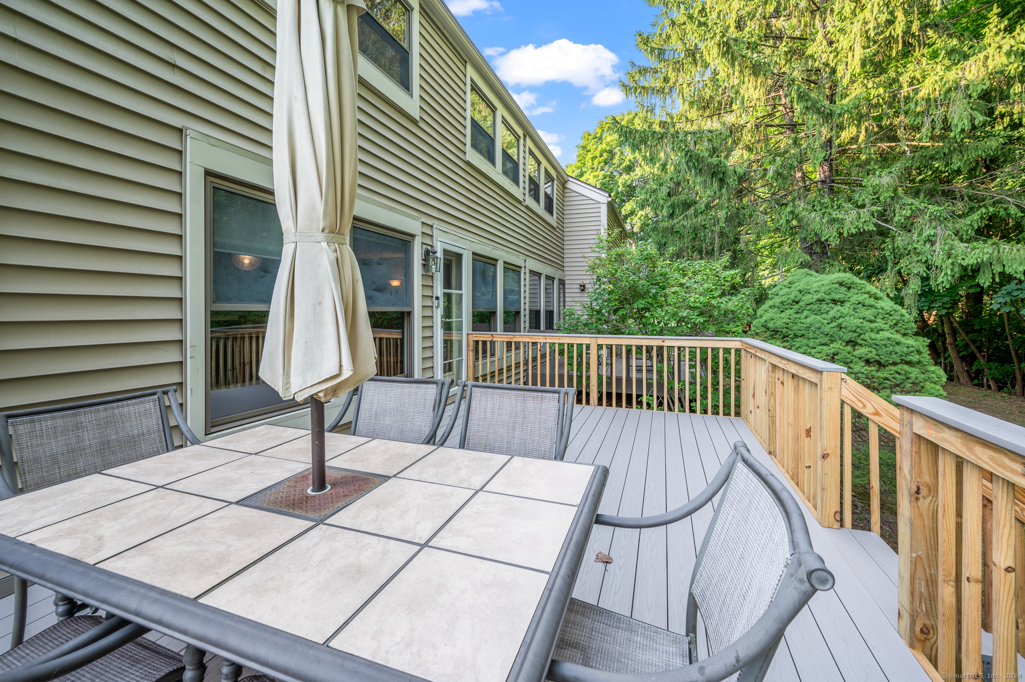 6 Beecher Lane 6