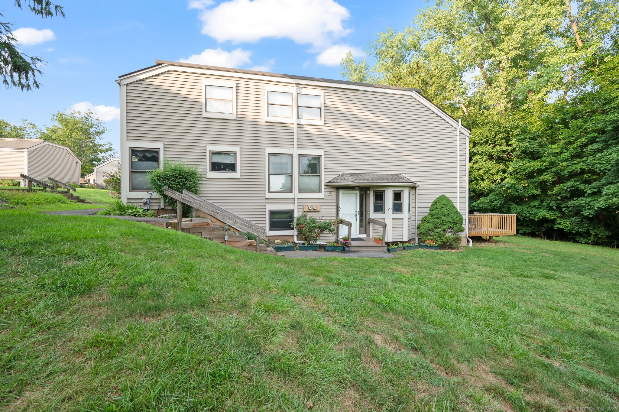 6 Beecher Lane 6