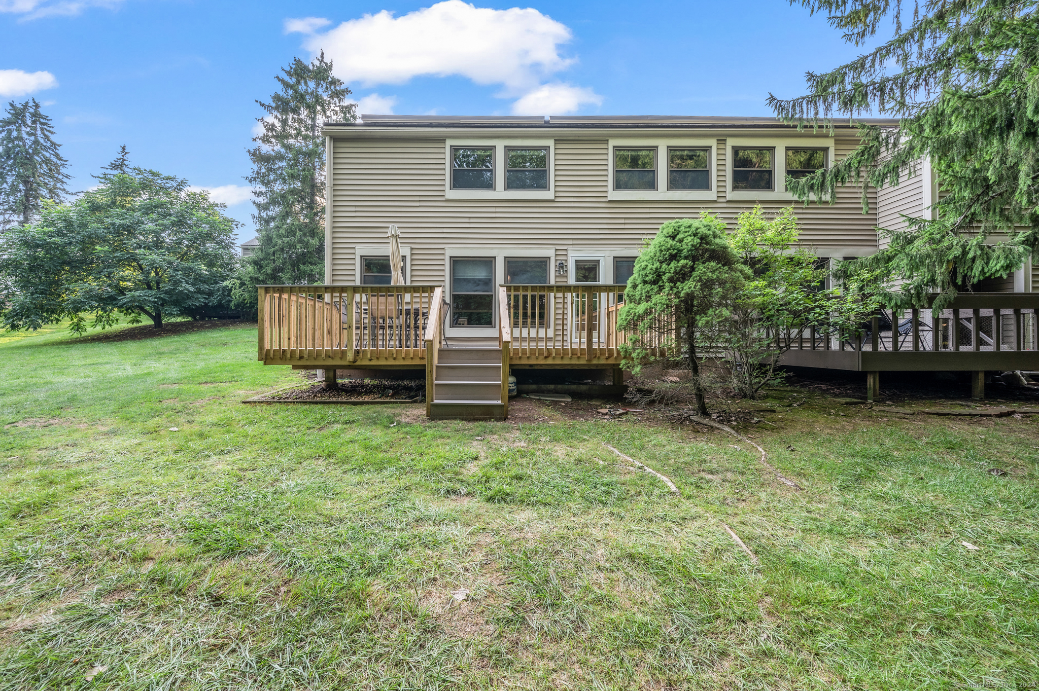 6 Beecher Lane 6