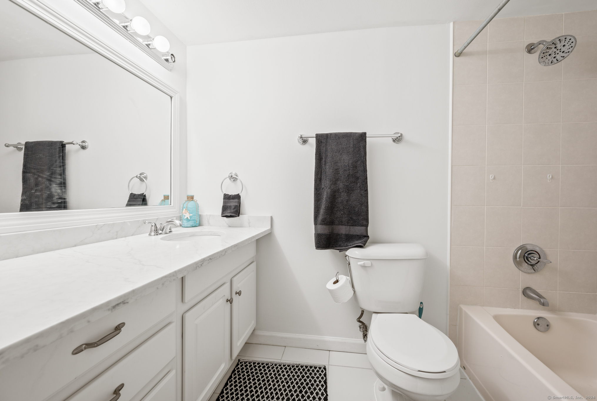 6 Beecher Lane 6