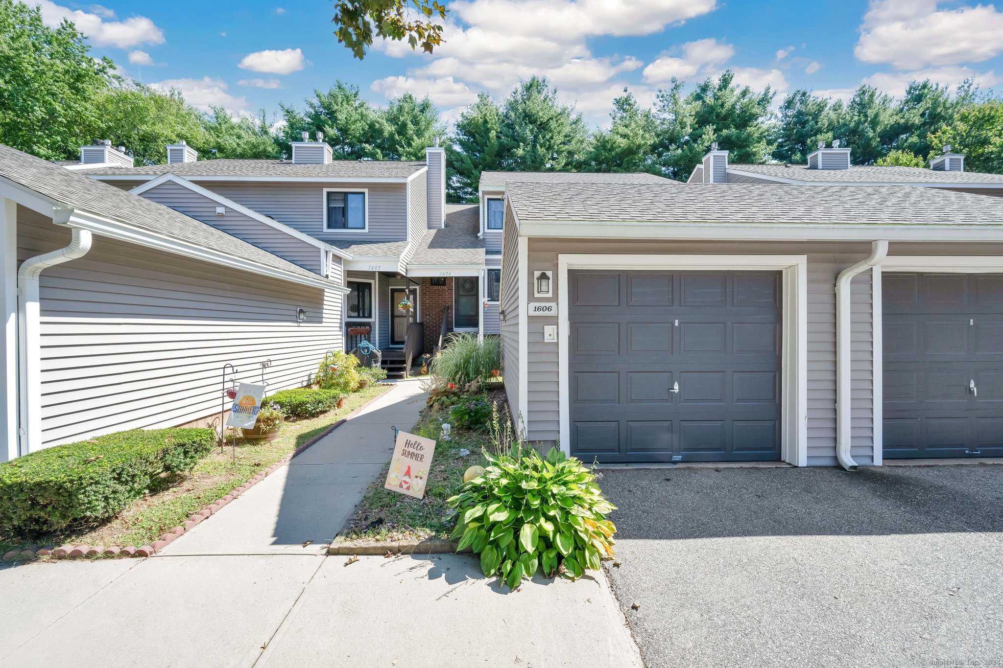 1606 Mill Pond Drive 1606