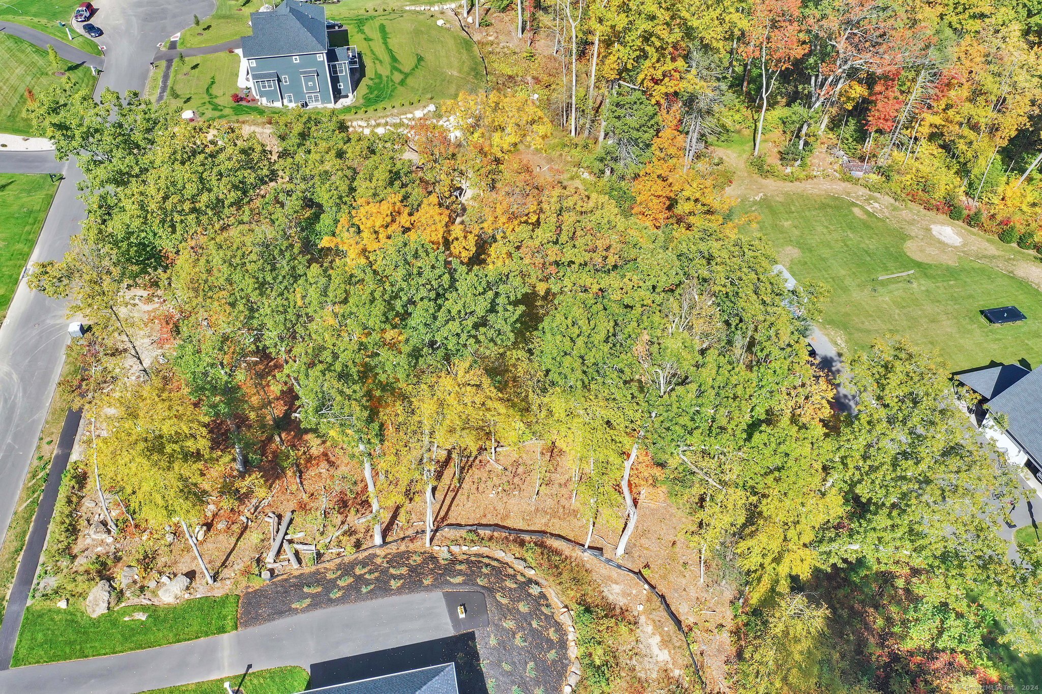 50 Bridgehampton Crossing