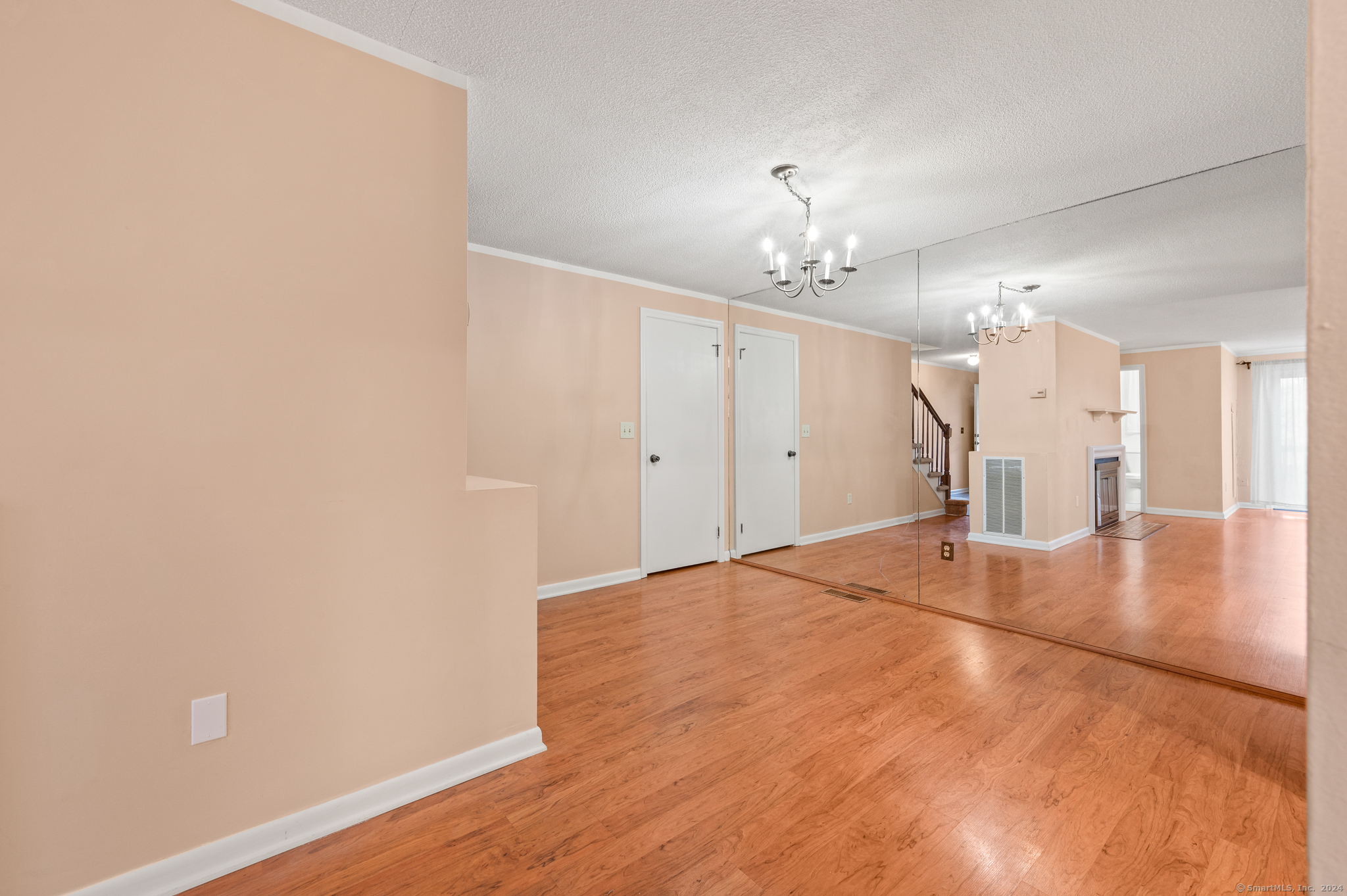 18 Dutton Place Way 18