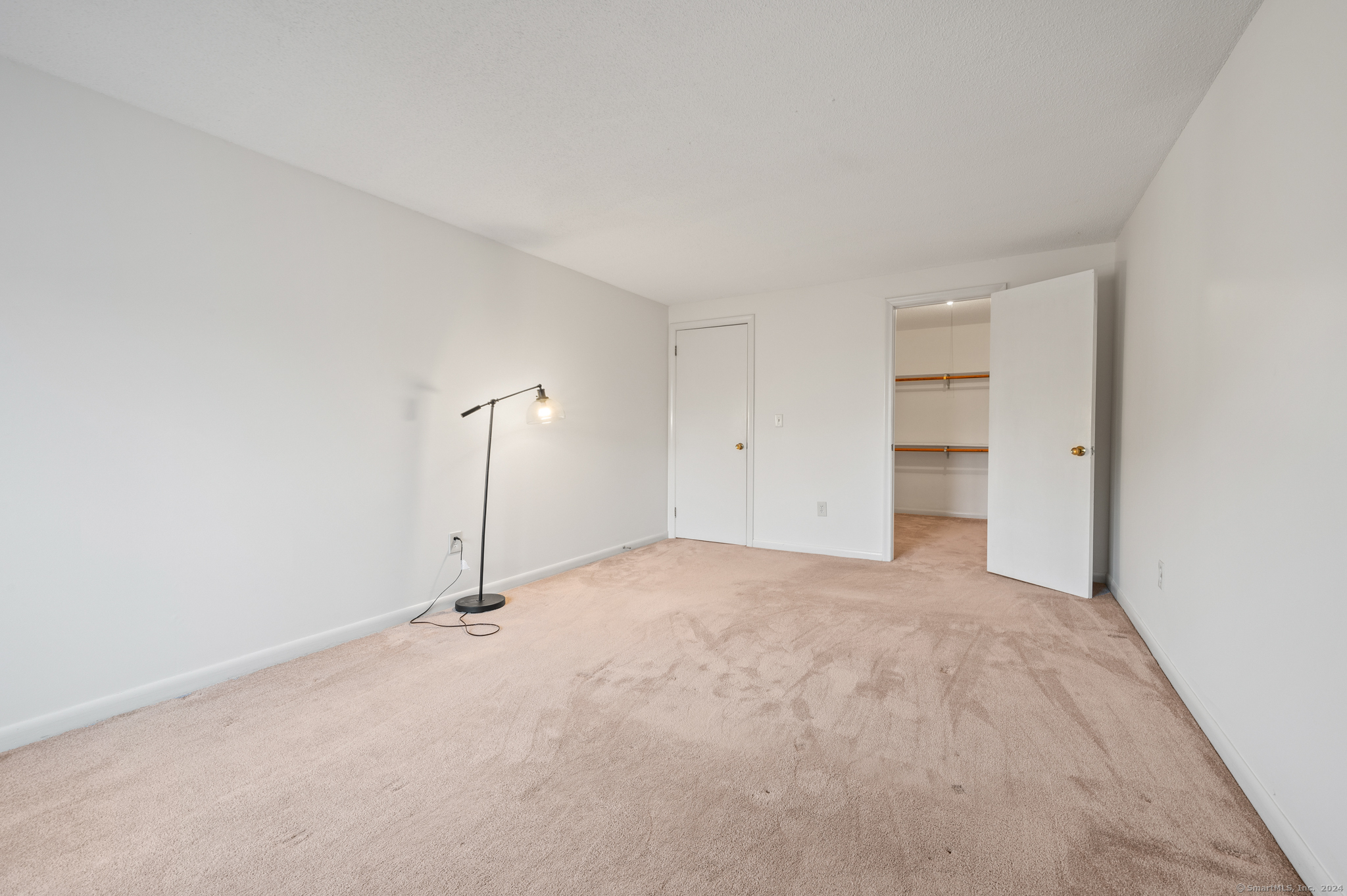 18 Dutton Place Way 18