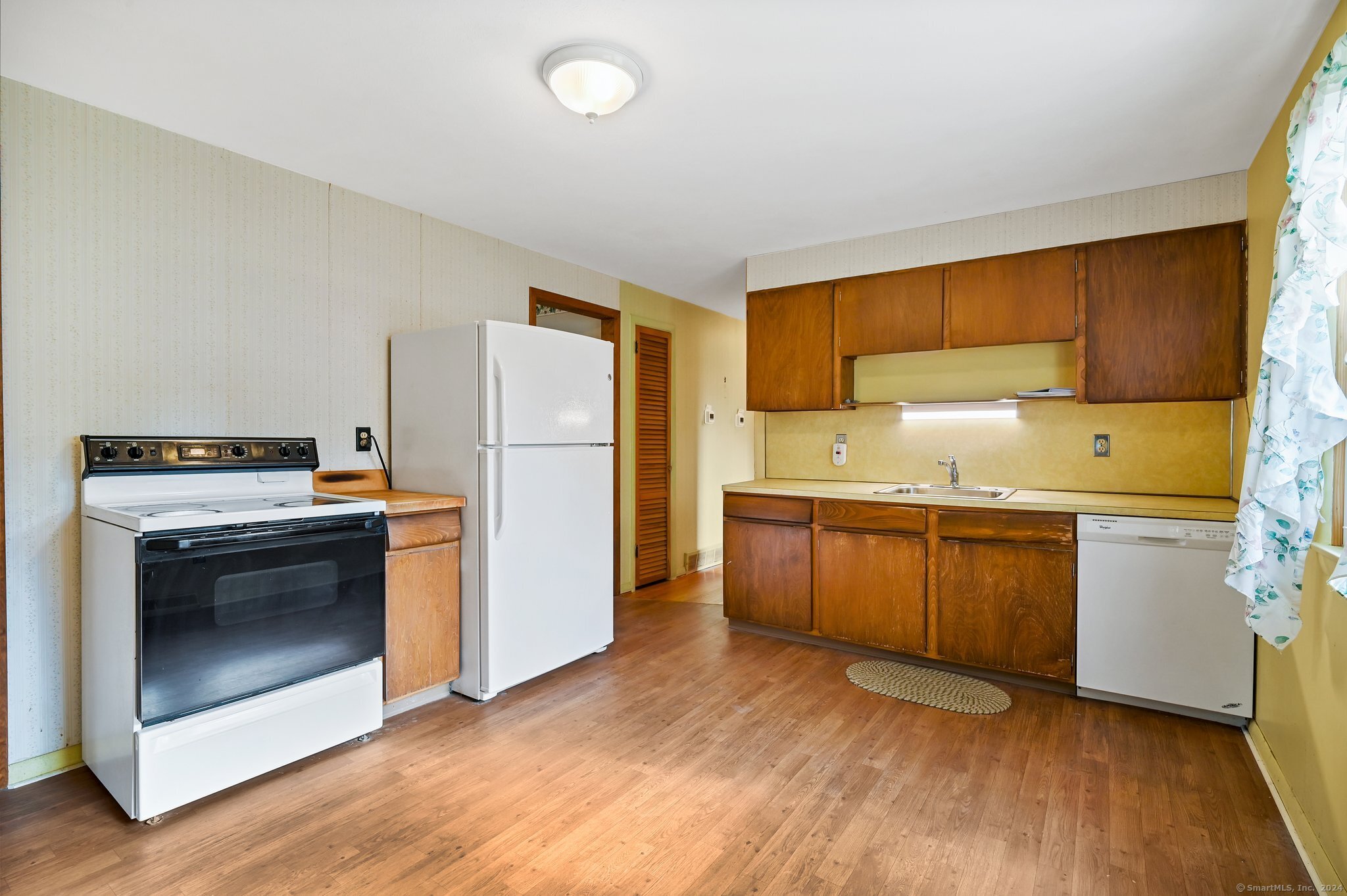 7 Cherrytree Drive
