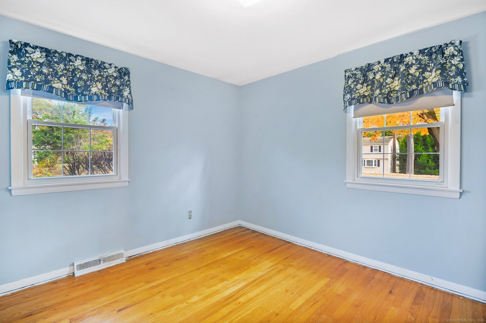 7 Cherrytree Drive