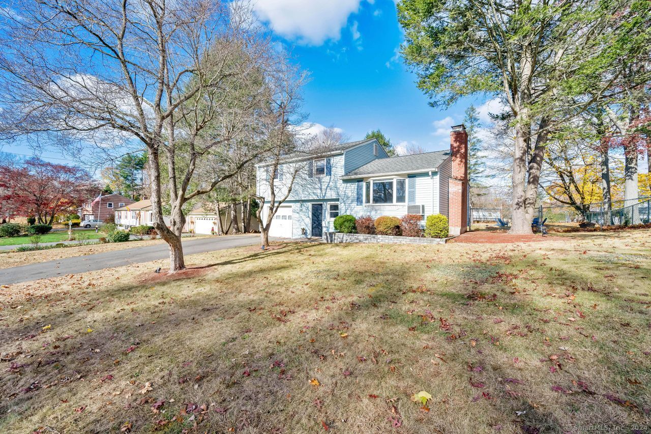 26 Appletree Drive