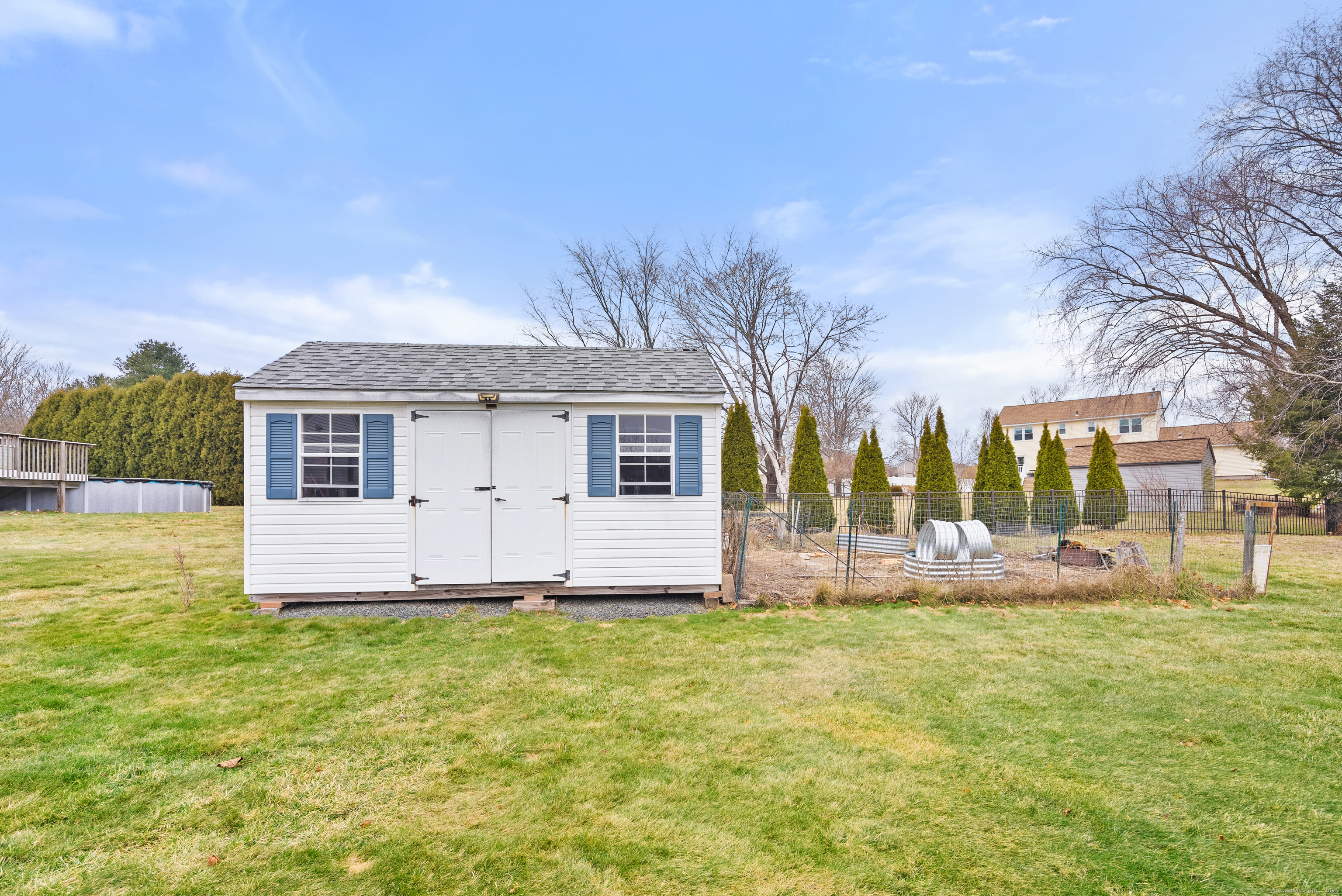 82 Country View Drive