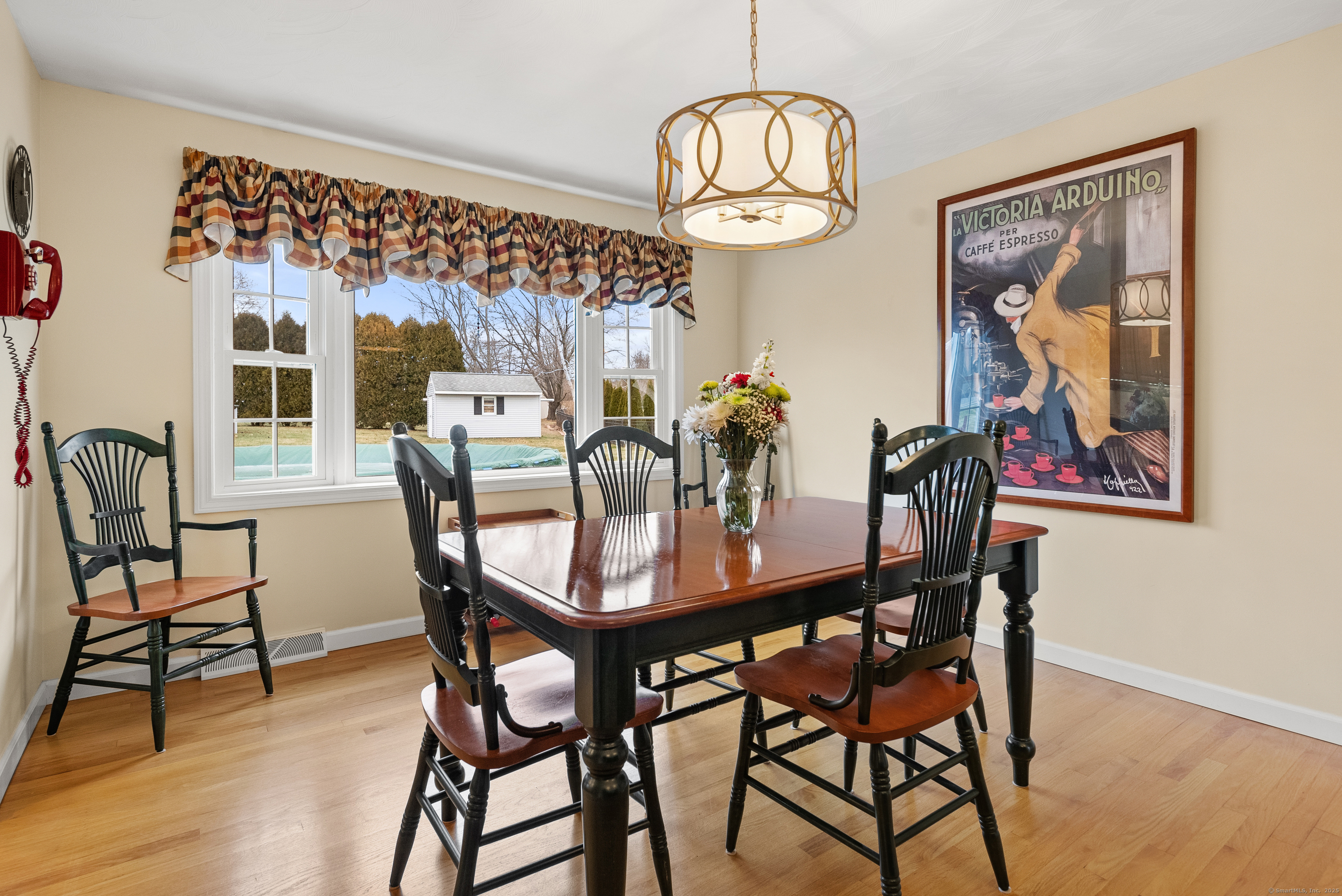 82 Country View Drive