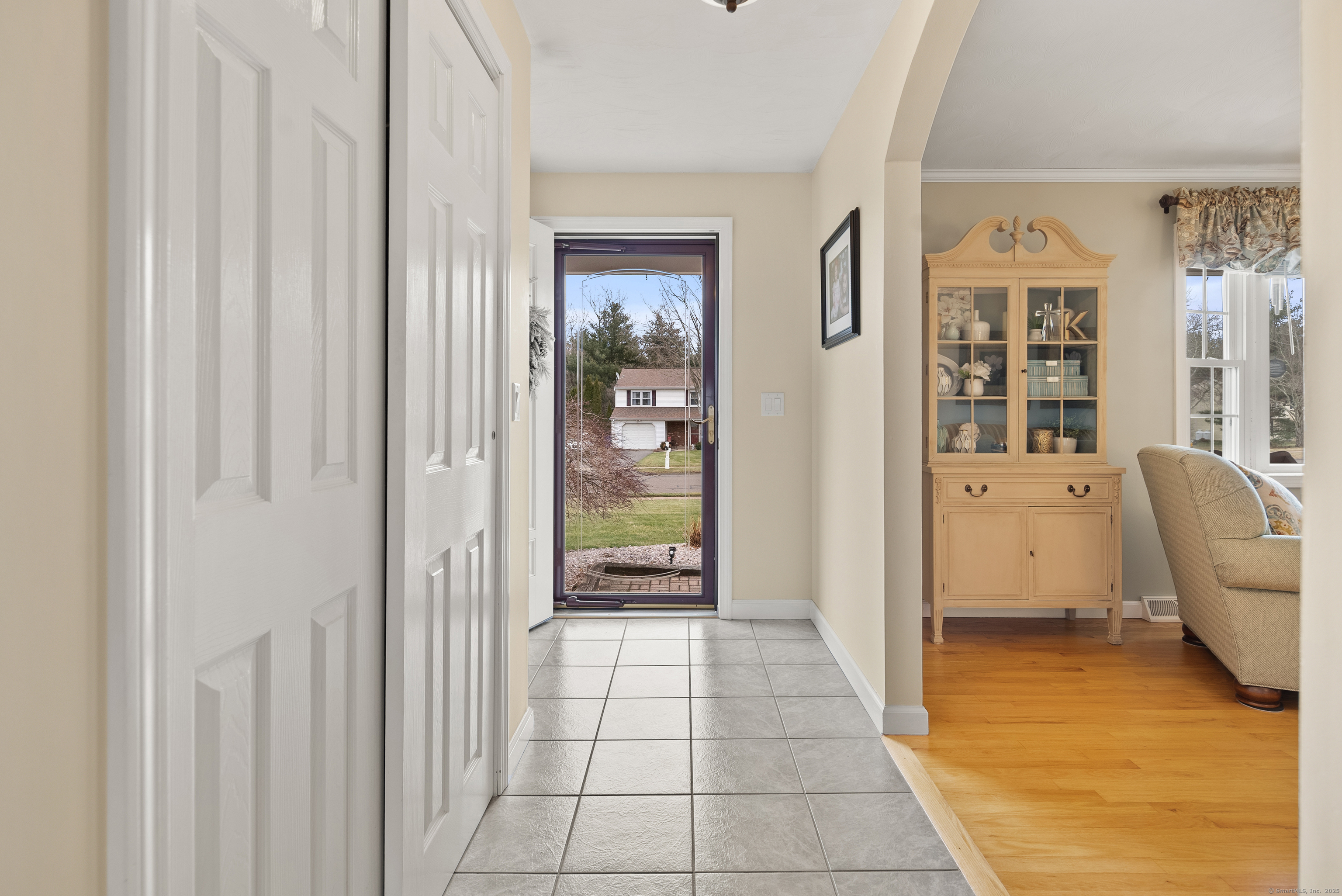 82 Country View Drive