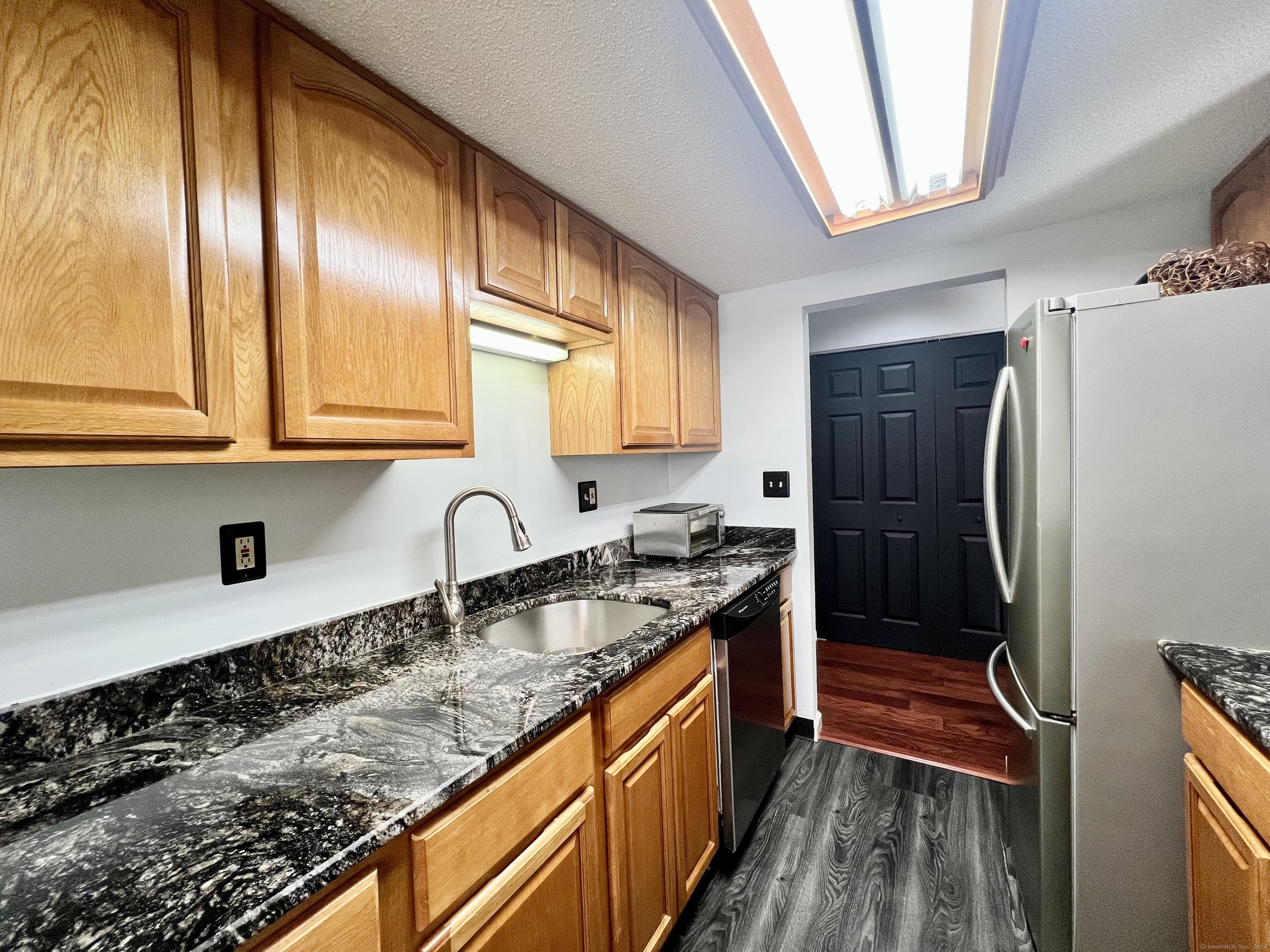 9 Brookwood Drive APT B