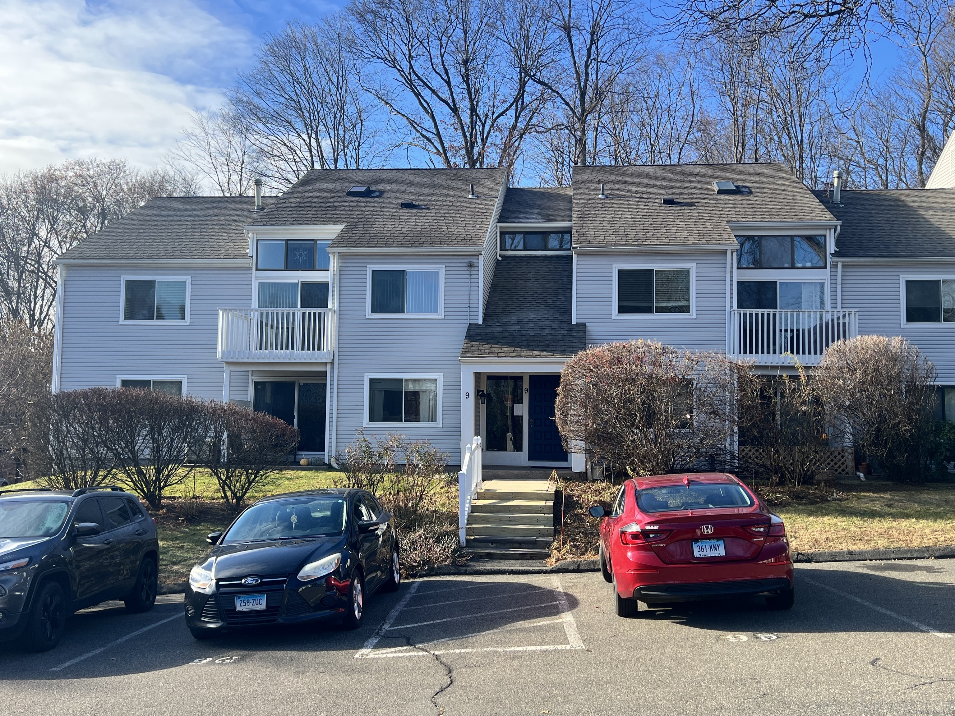 9 Brookwood Drive APT B